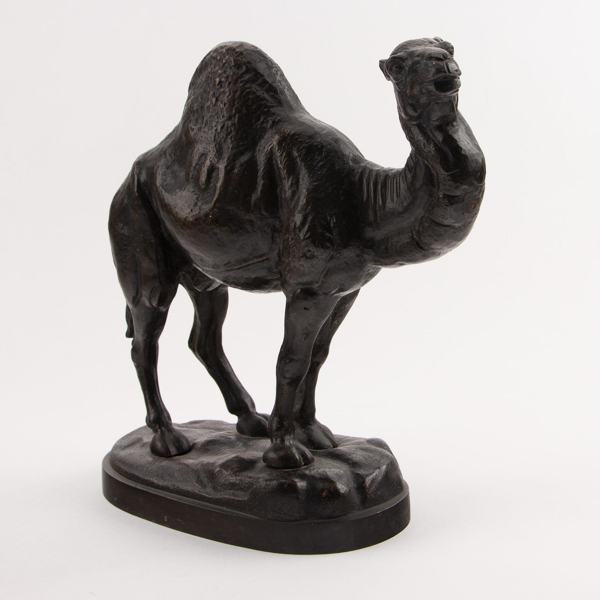Napoleon III 19th Century French Patinated Bronze Dromedary Camel Sculpture For Sale