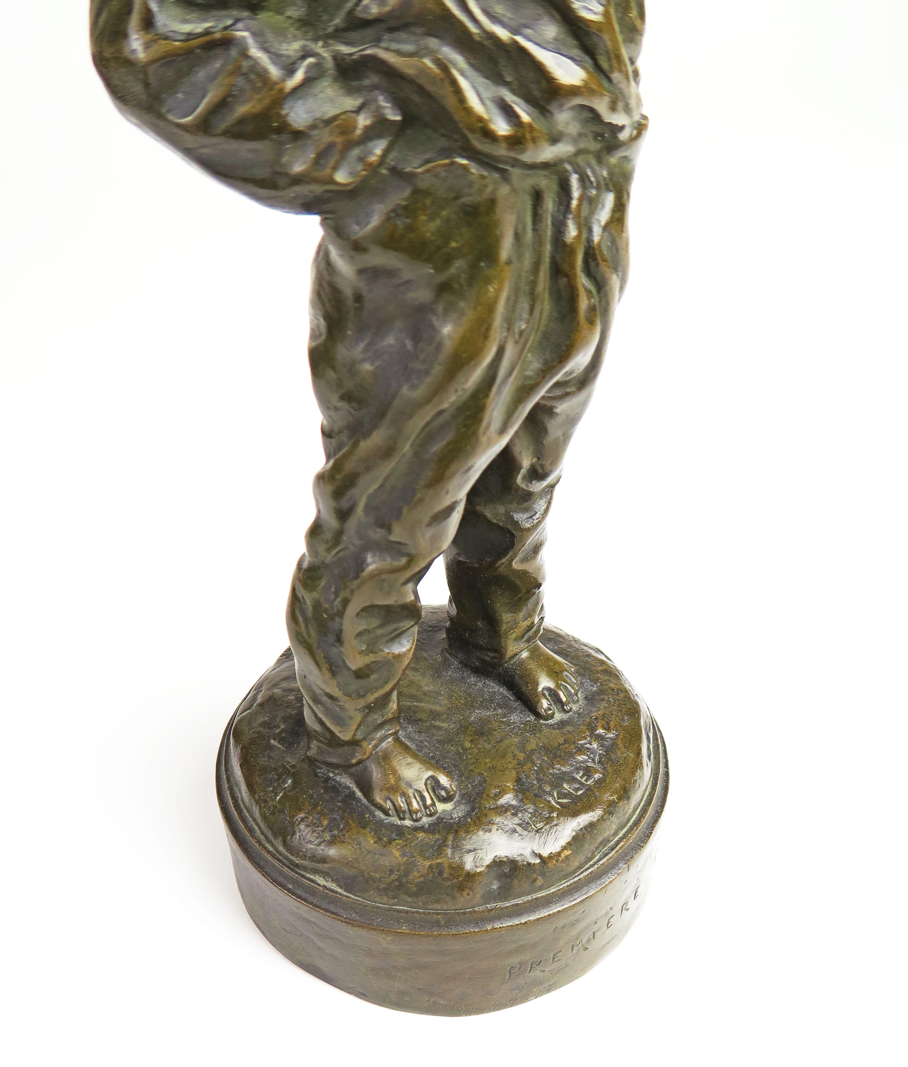 Sculpture figurative française du 19ème siècle en bronze patiné de Louis Kley en vente 1