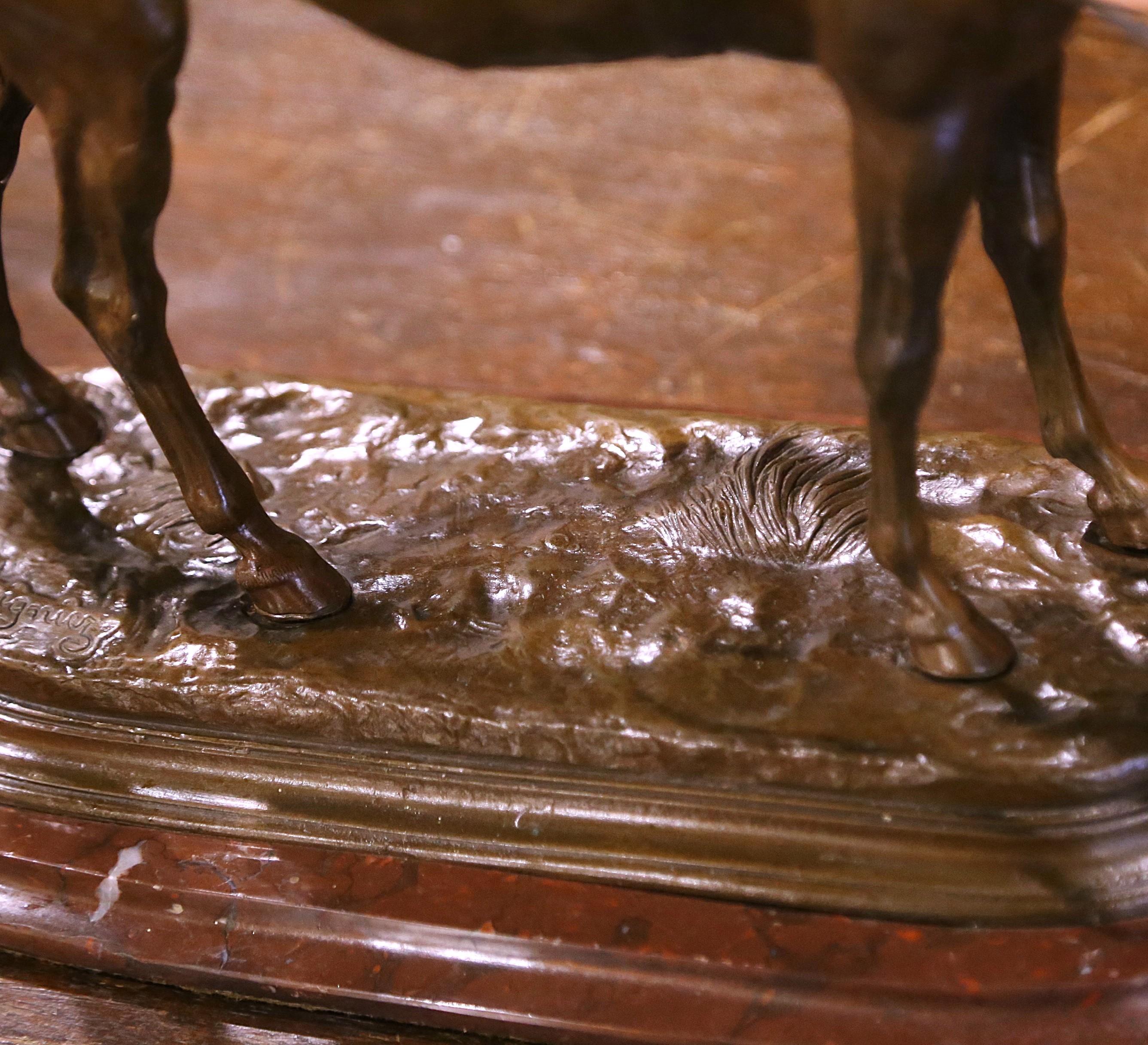 Caballo de Bronce Patinado Francés del Siglo XIX sobre Base de Mármol Firmado J. Moigniez en venta 4