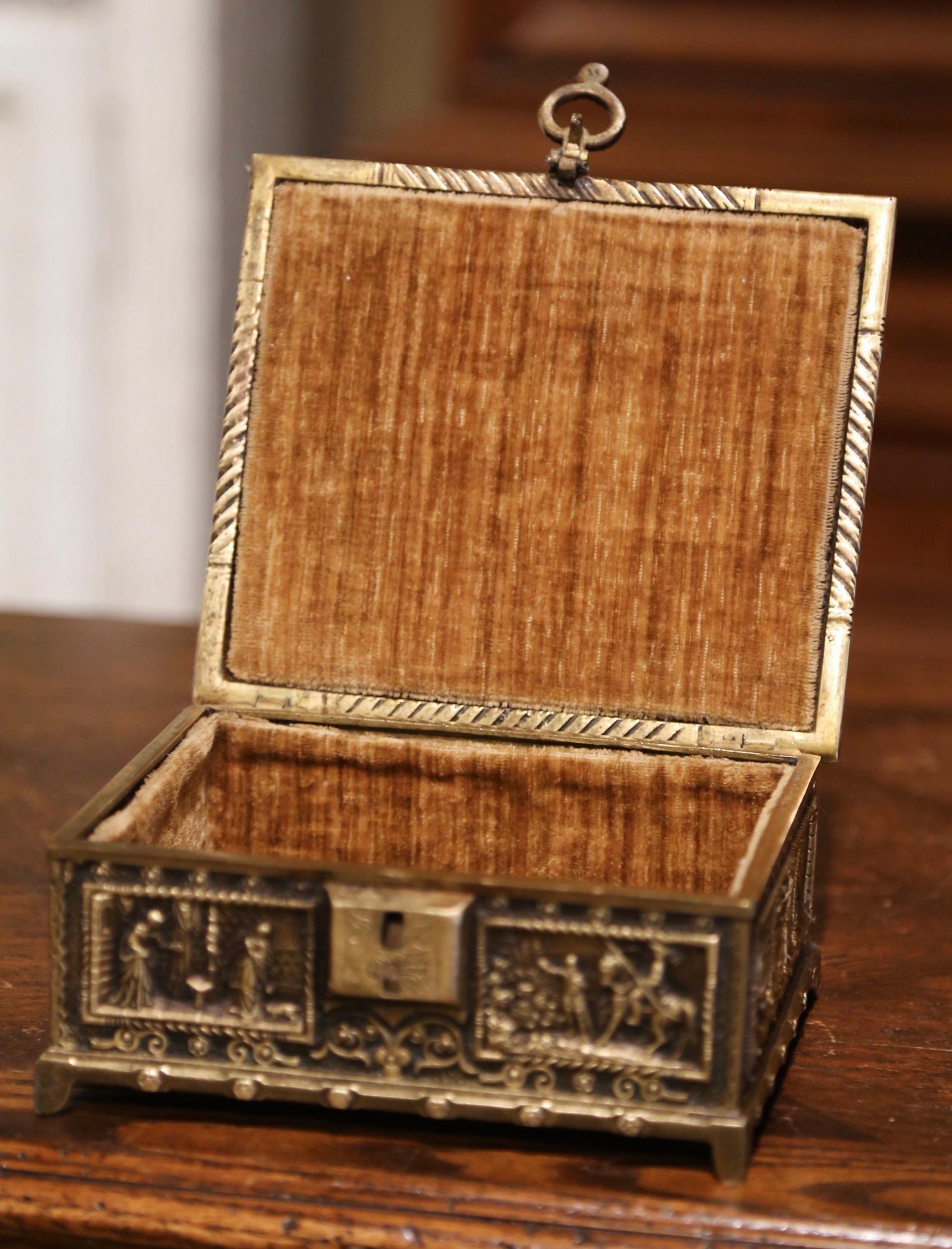 19th Century French Patinated Bronze Jewelry Box with Mythology Decor 1