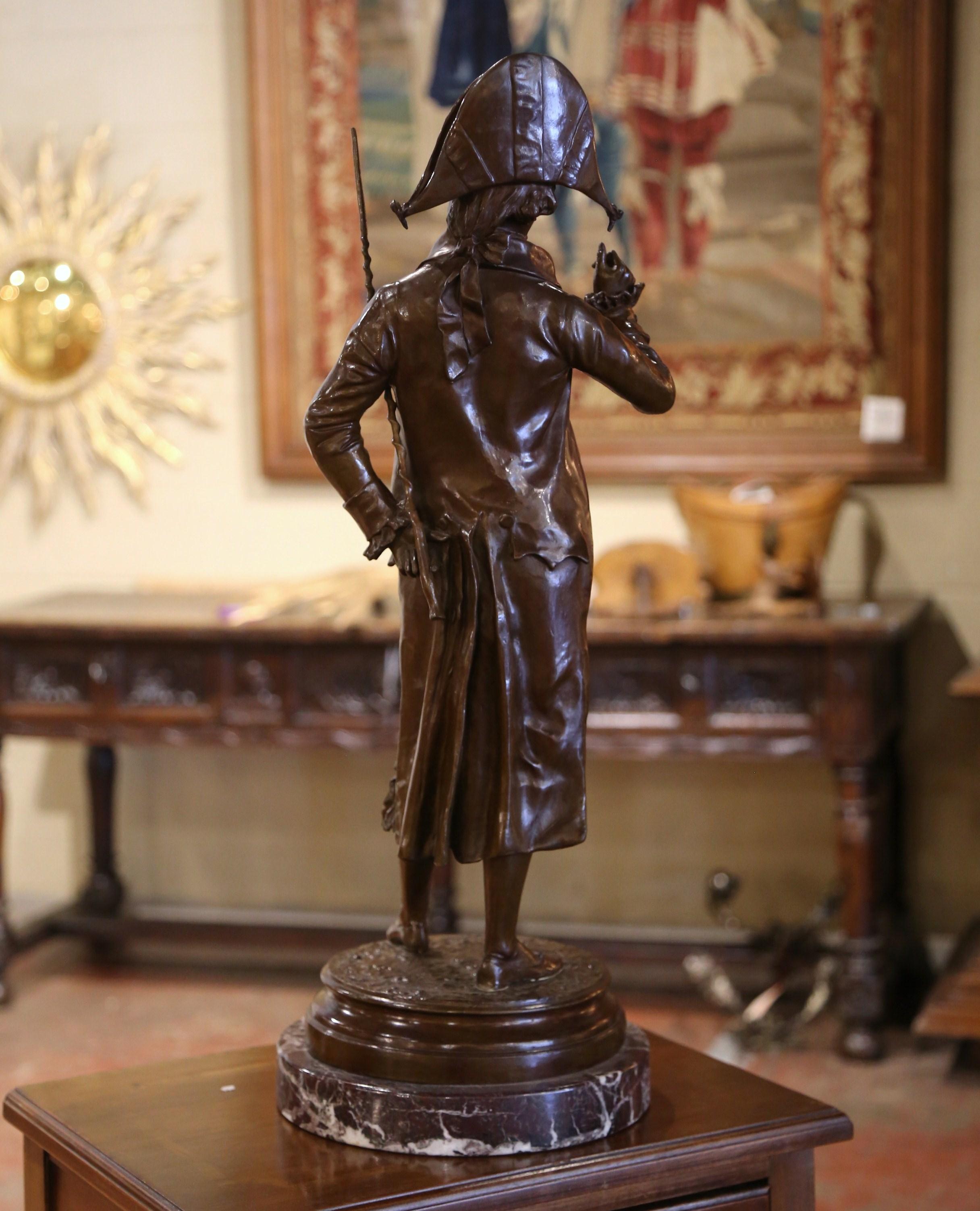 Scultura in bronzo patinato francese del XIX secolo 