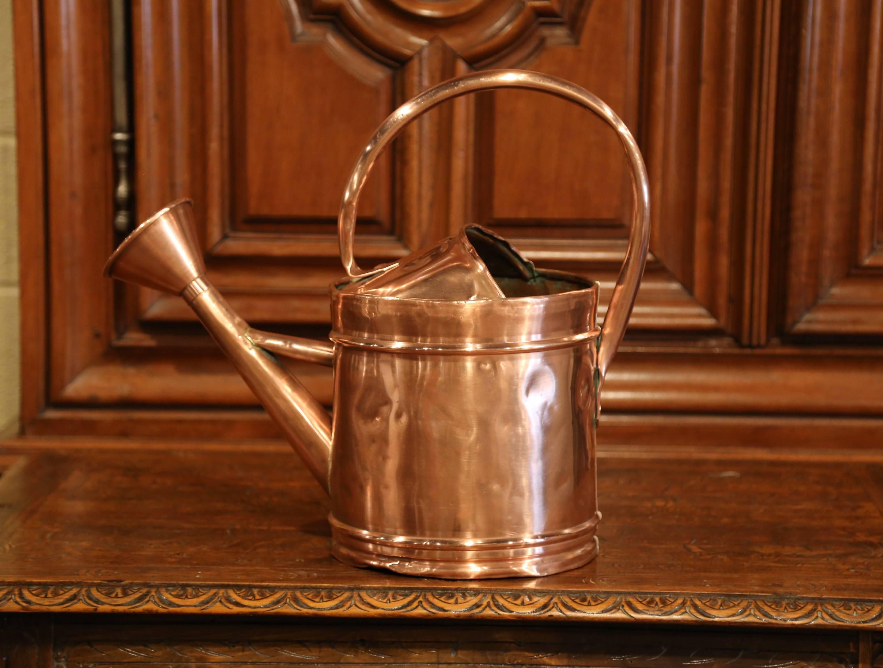 19th Century French Patinated Copper Watering Can with Spout In Excellent Condition In Dallas, TX