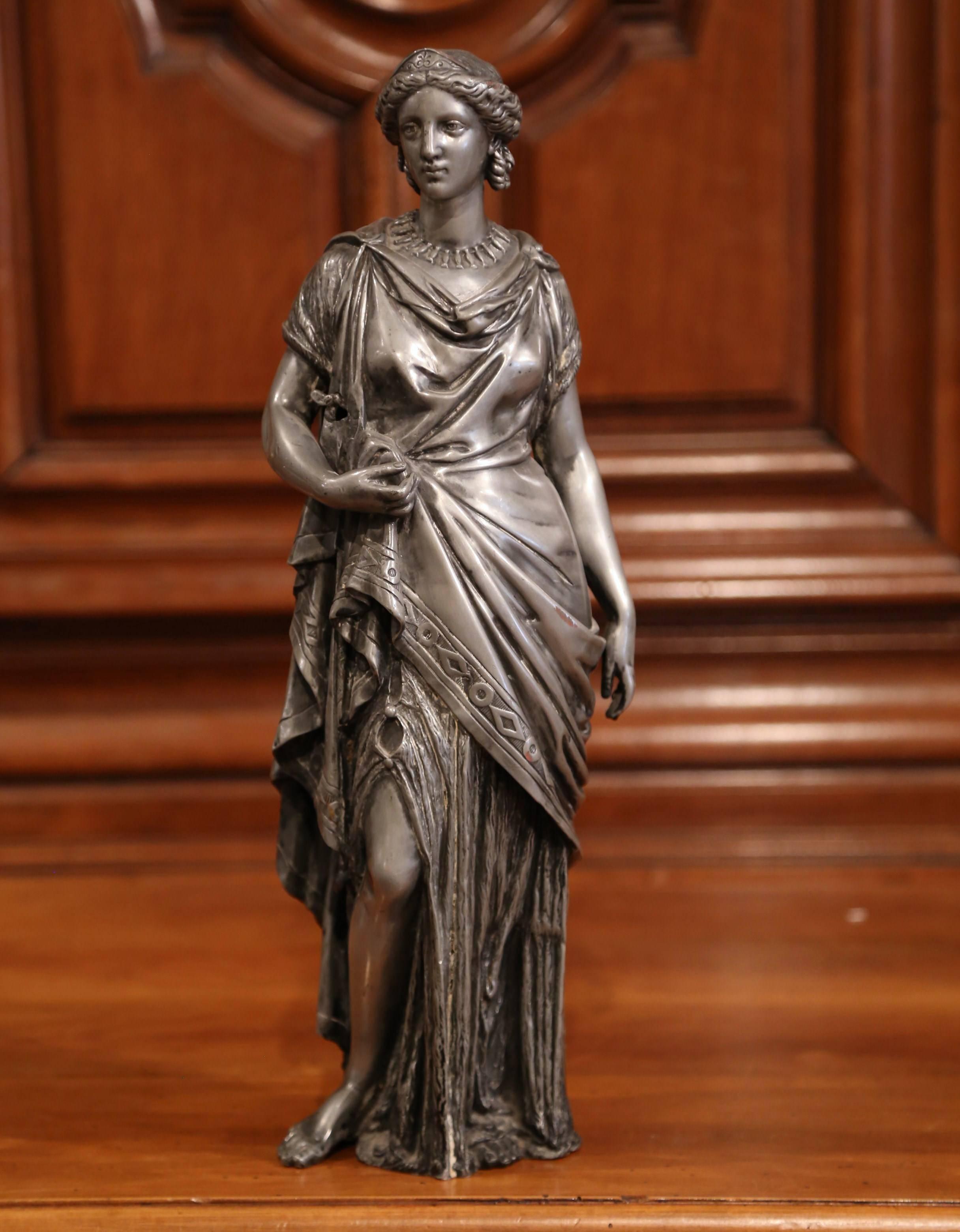 roman statues of women