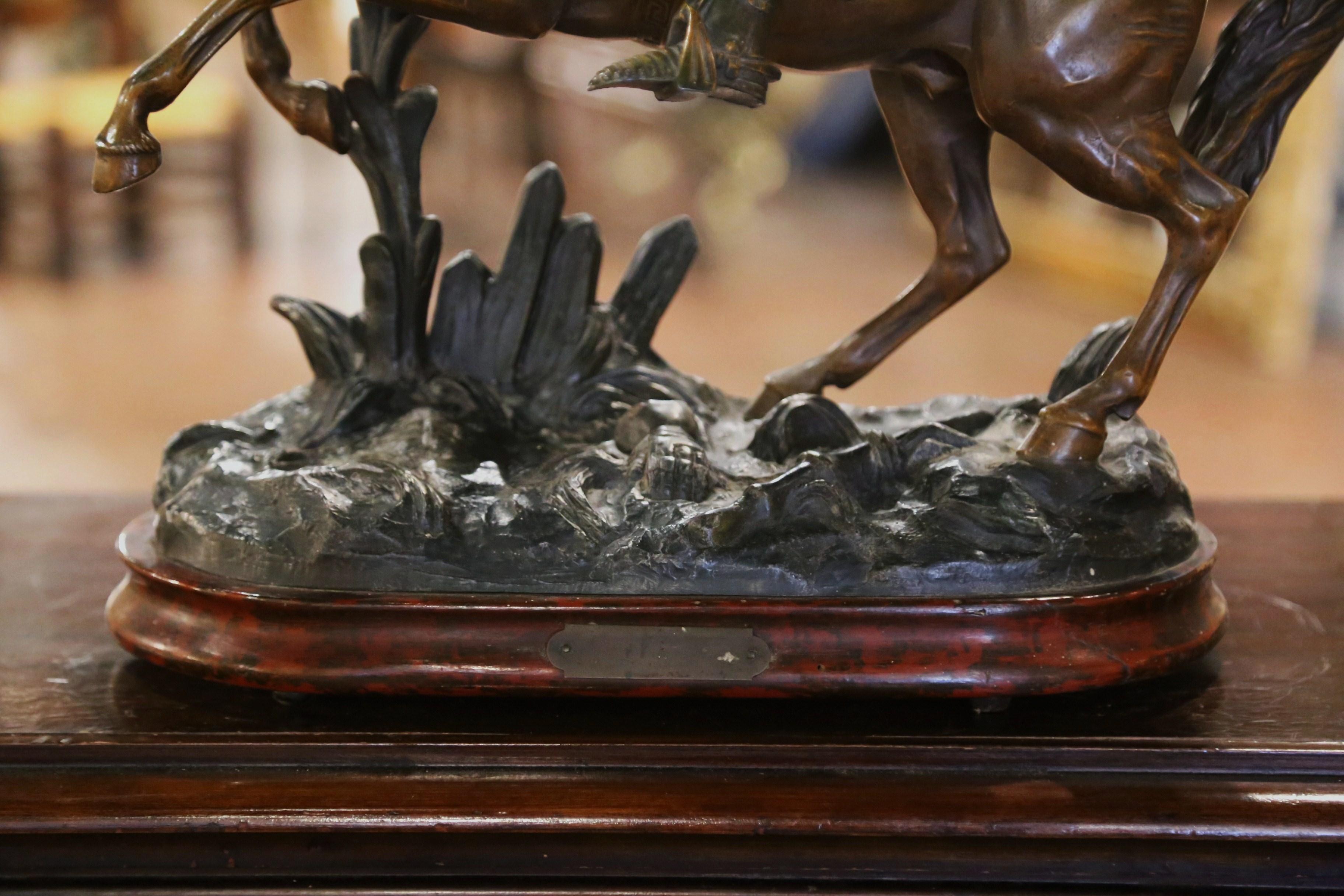 Französische patinierte Zinnstatue-Komposition „Joan des Arc auf Pferd“, 19. Jahrhundert im Zustand „Hervorragend“ im Angebot in Dallas, TX
