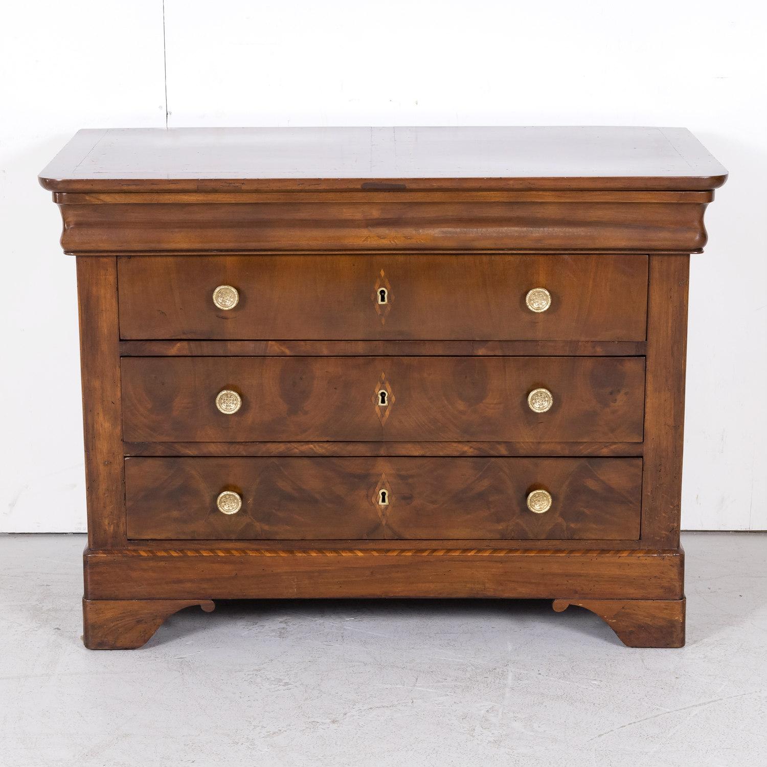 19th Century French Period Louis Philippe Walnut and Fruitwood Parquetry Commode In Good Condition In Birmingham, AL