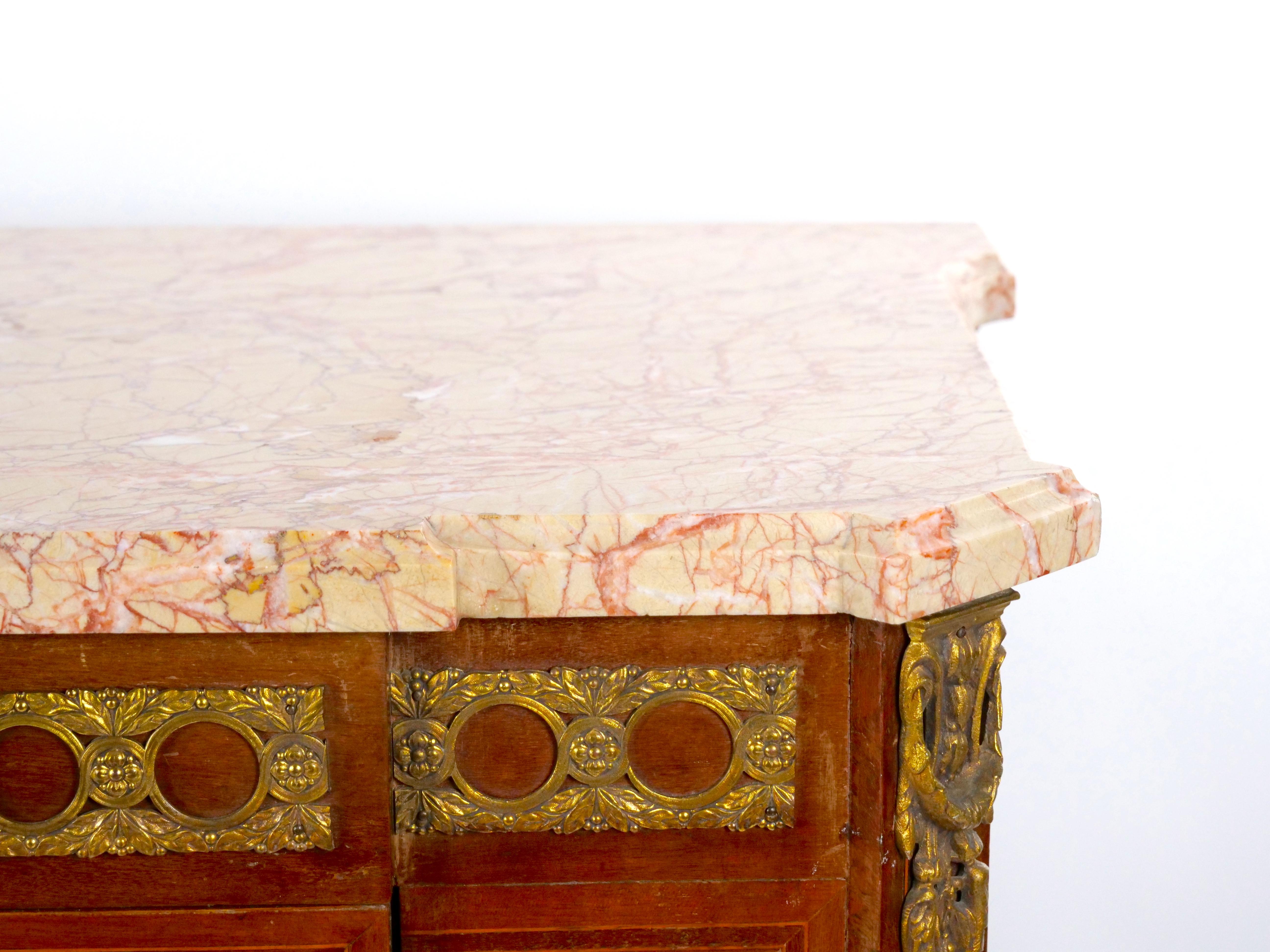 Mobile laterale Petite Commode francese del XIX secolo / stile Luigi XVI in vendita 5