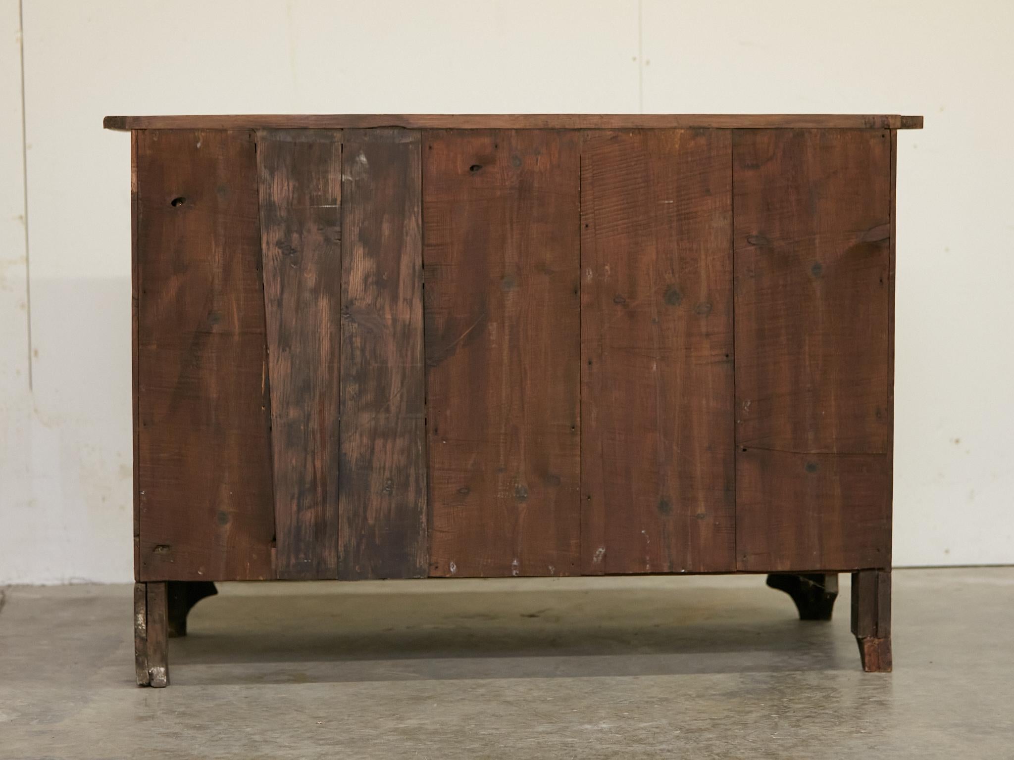 19th Century French Pine Commode with Three Drawers and Carved Feet For Sale 11