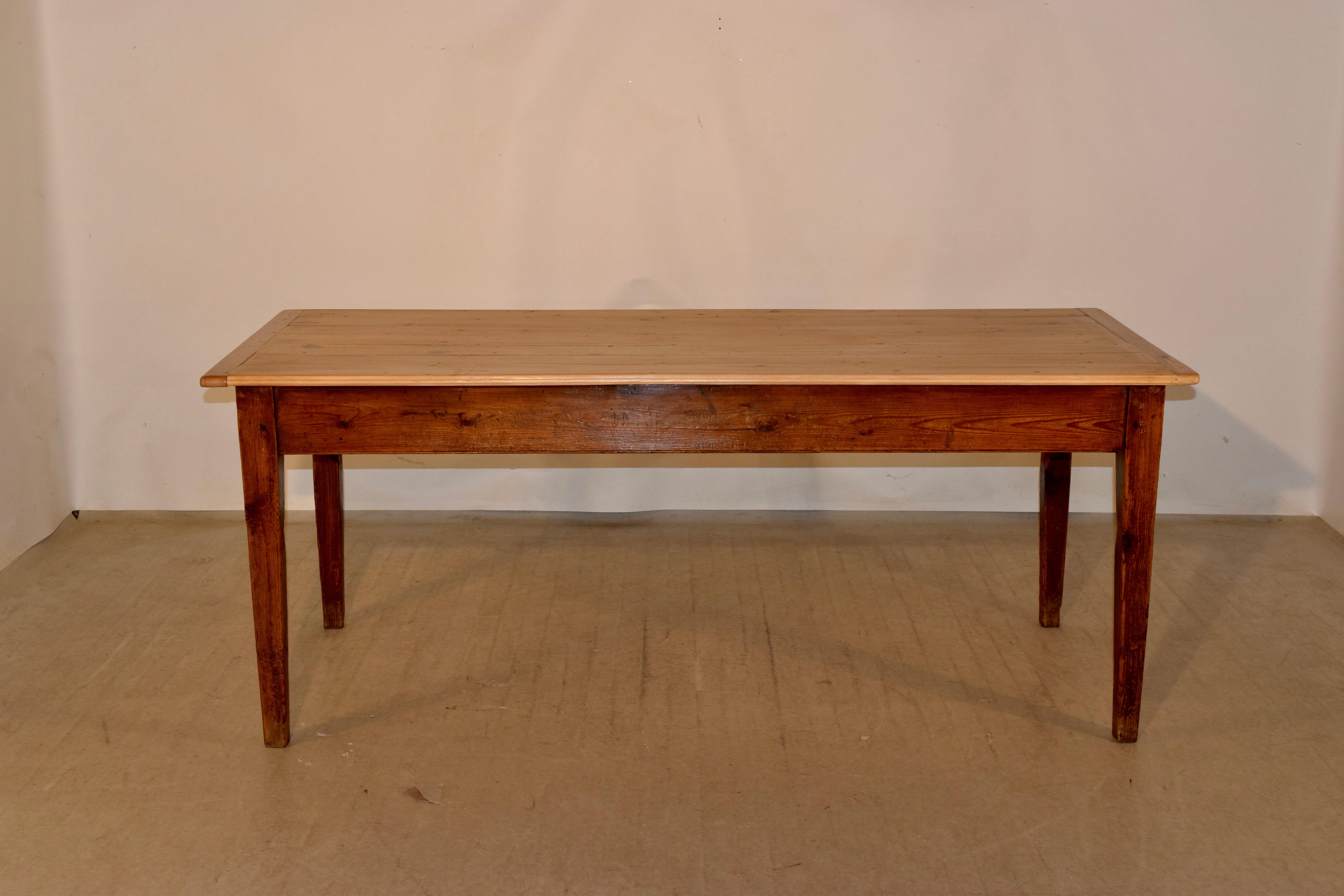 19th Century French Pine Farm Table In Good Condition In High Point, NC