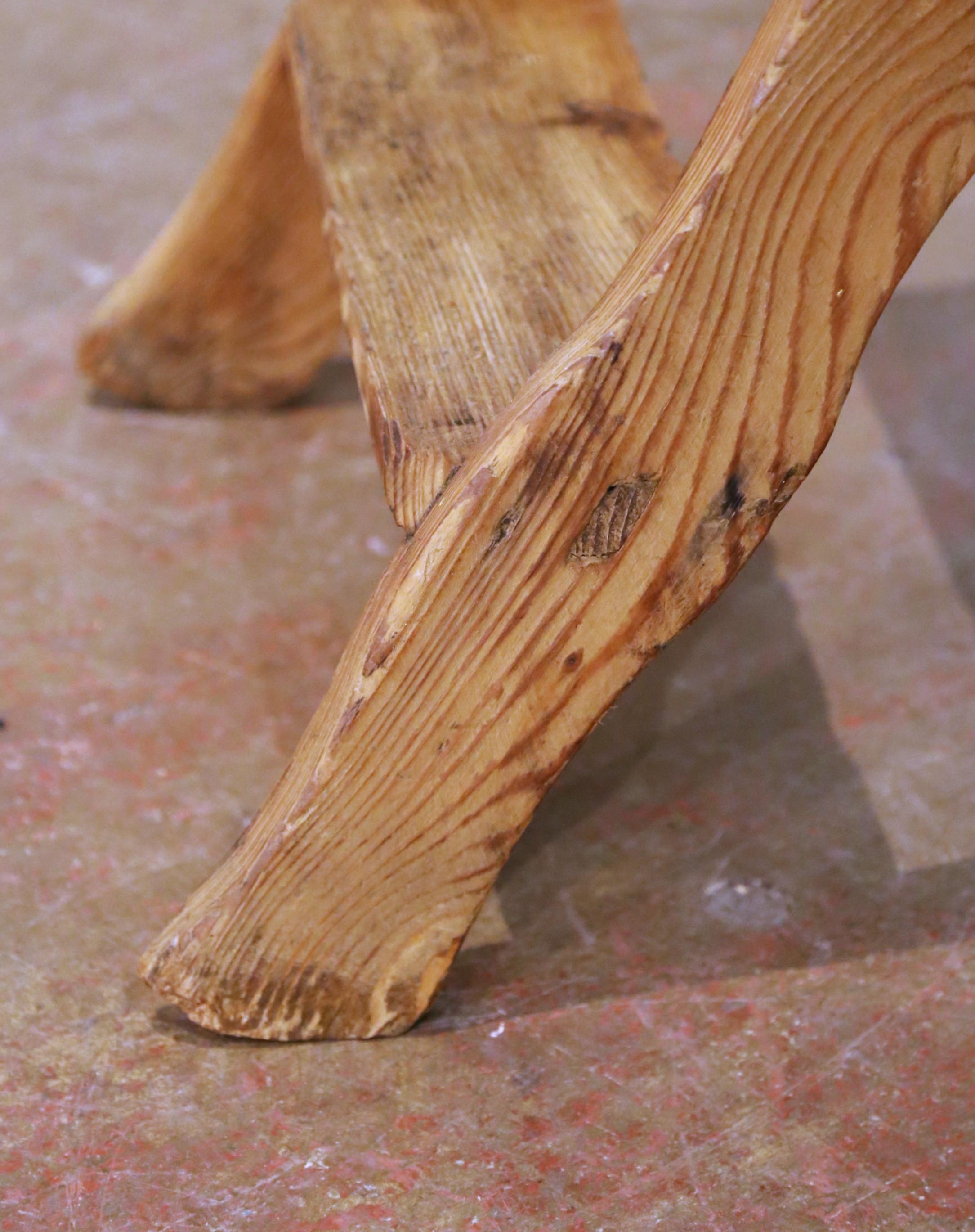 Scala da biblioteca pieghevole in pino francese del XIX secolo con sei gradini in vendita 1