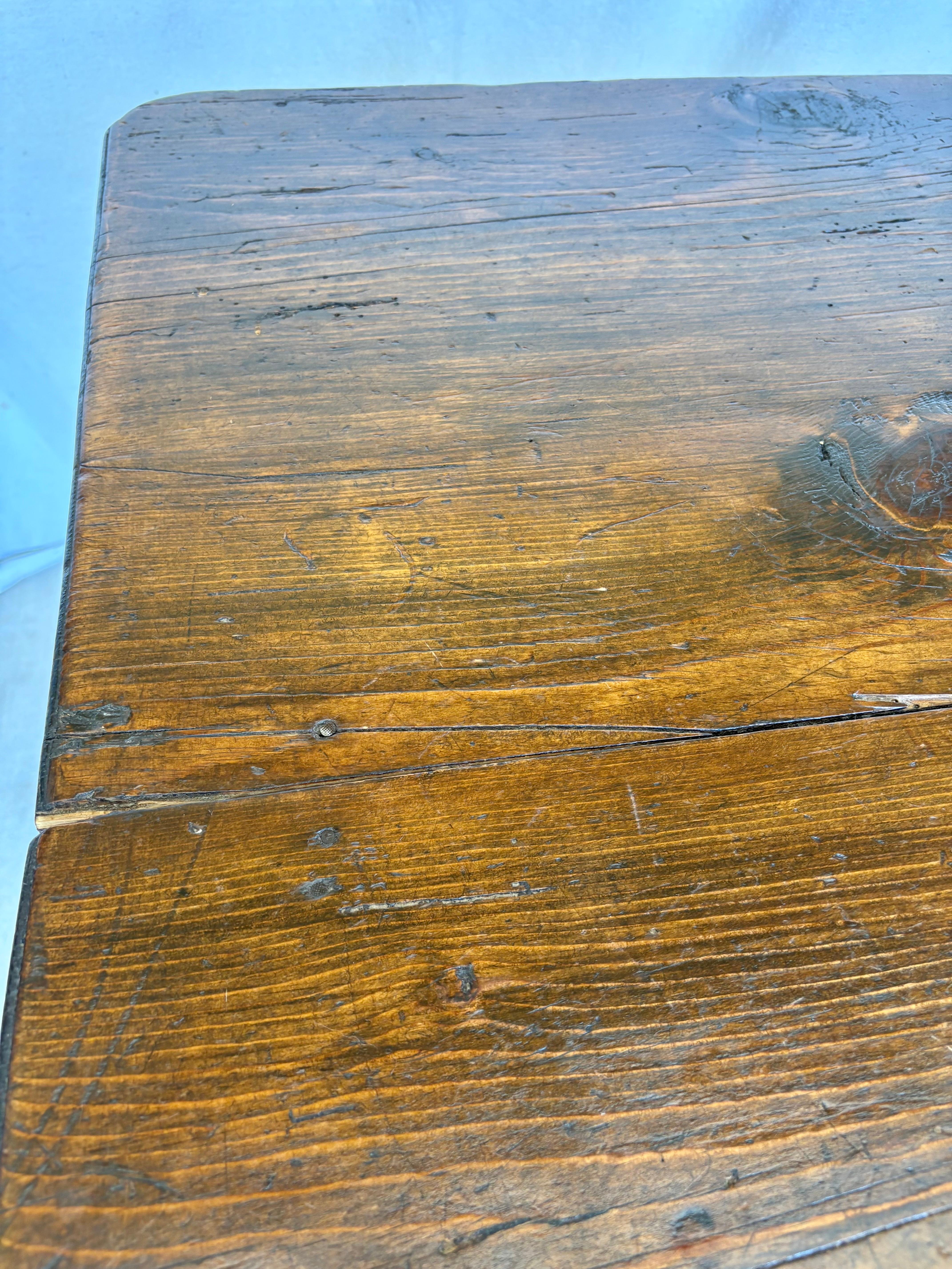 19th Century French Pine Kitchen Work Table For Sale 6