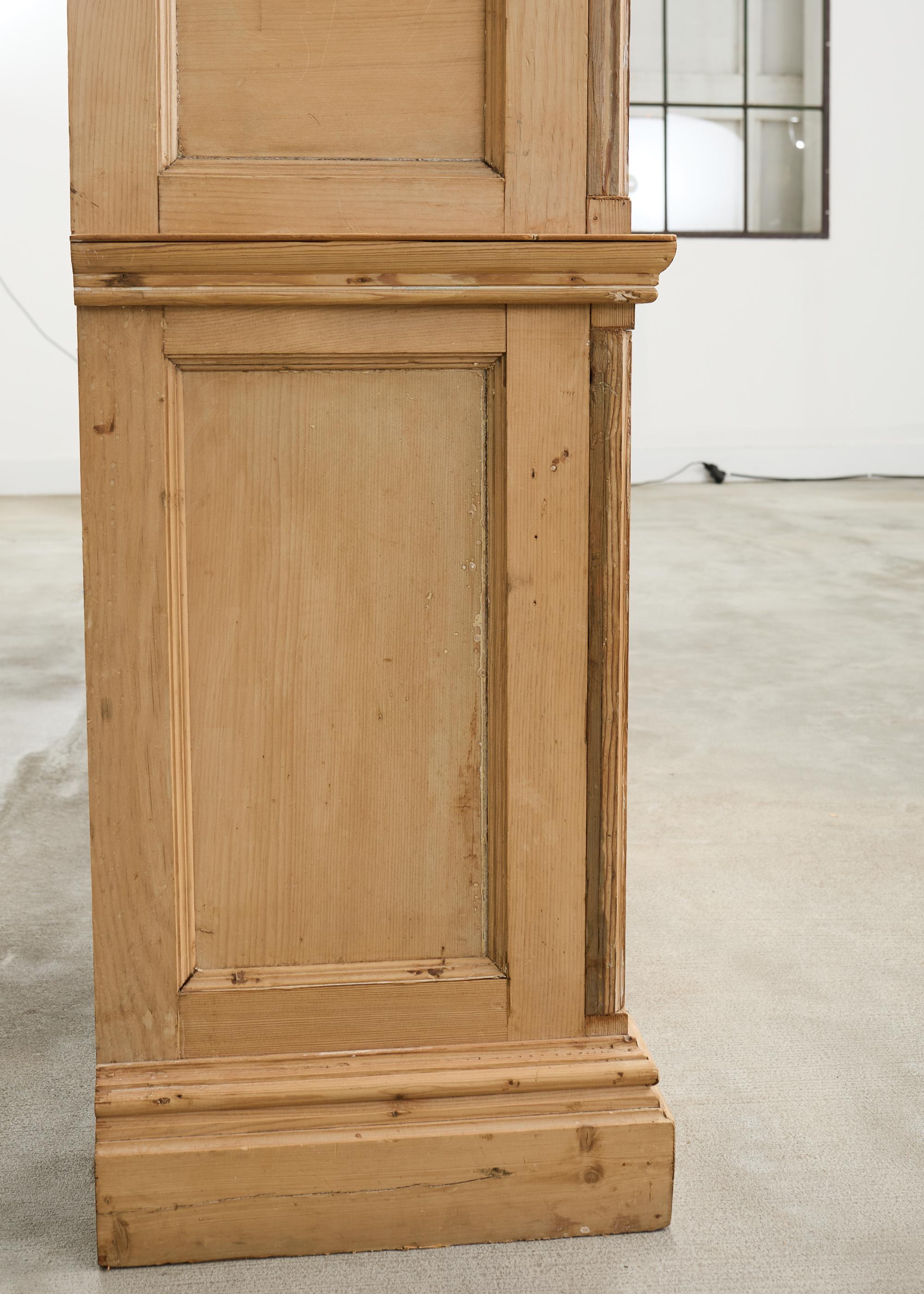 19. Jahrhundert Französisch Kiefer Bibliothek Bibliotheque Bücherregal im Angebot 12