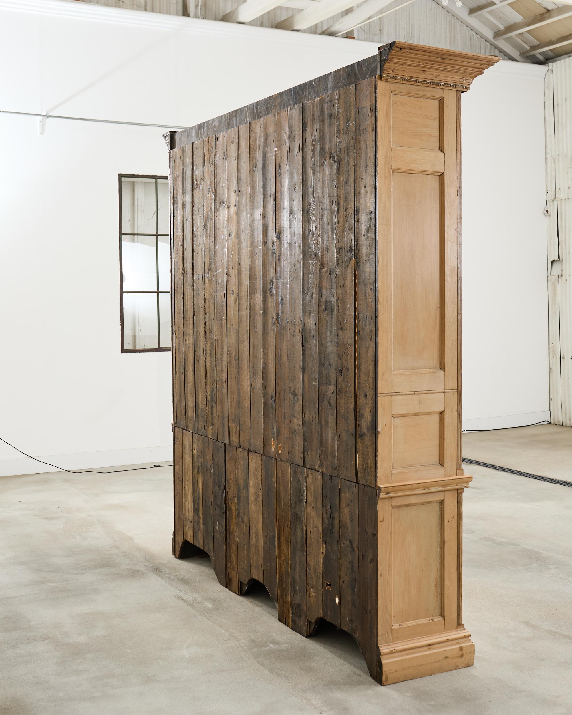 19. Jahrhundert Französisch Kiefer Bibliothek Bibliotheque Bücherregal im Angebot 14