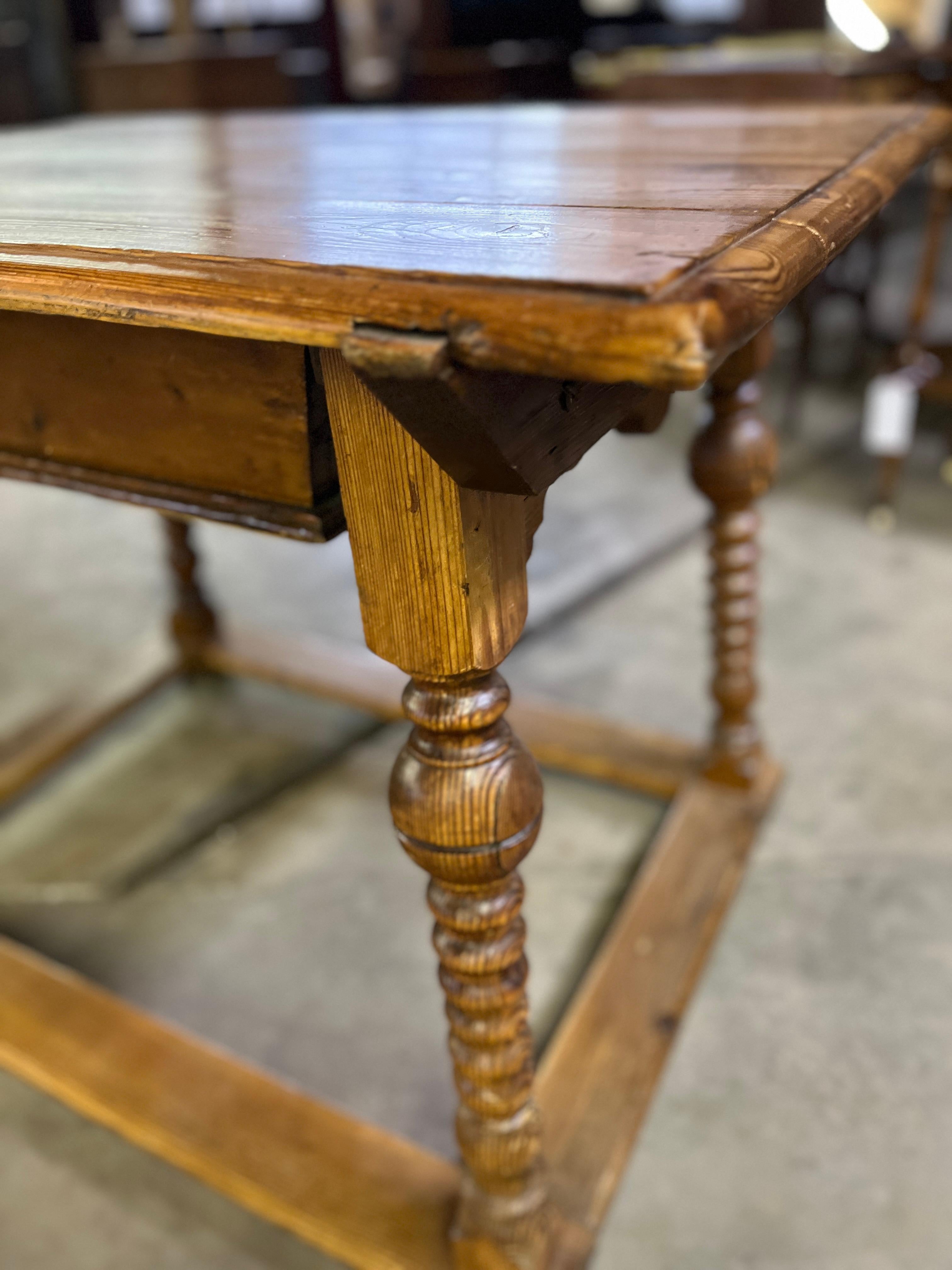 19th Century French Pine Wine Tasting Table In Good Condition For Sale In Scottsdale, AZ