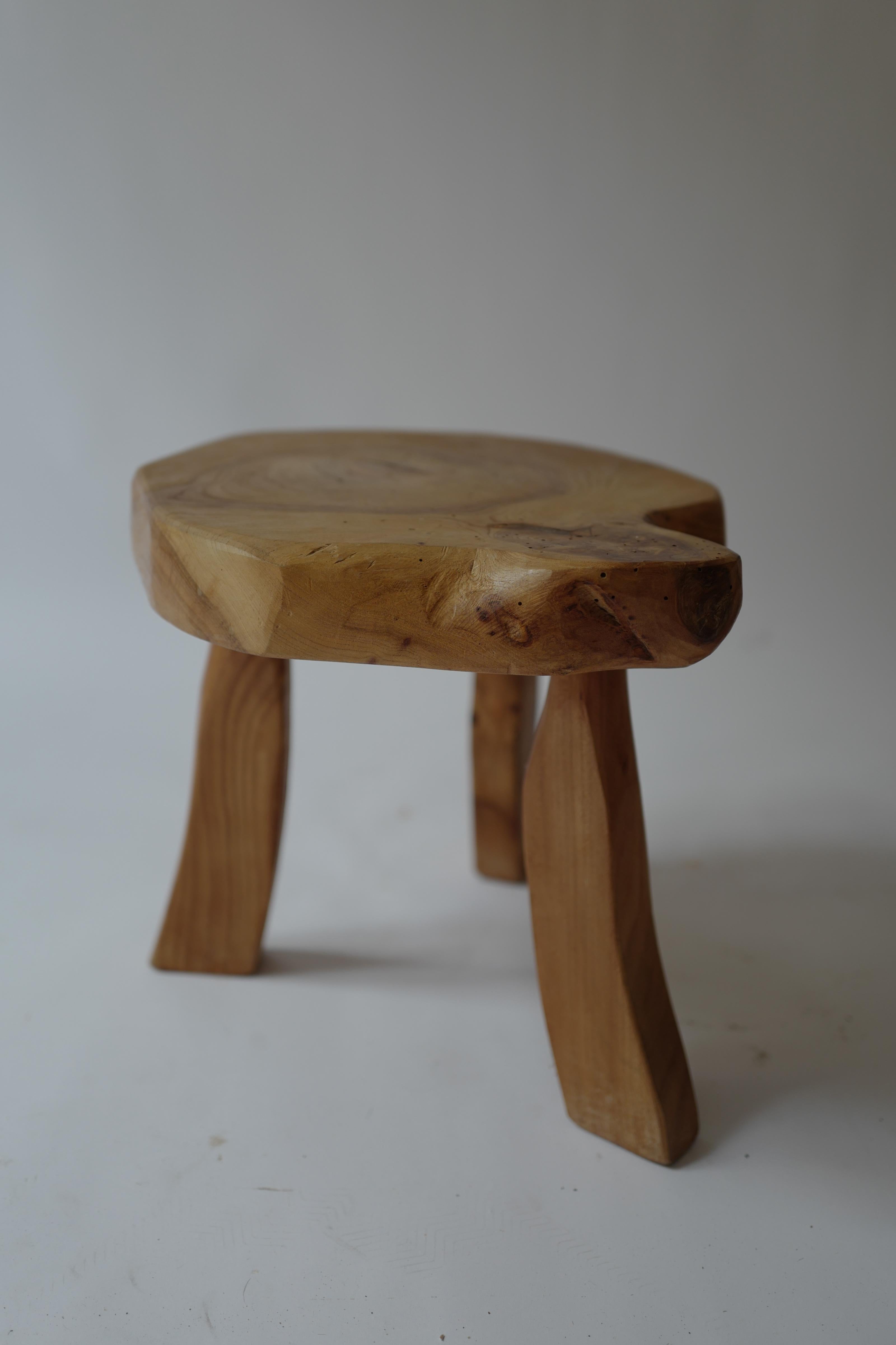 Mid-Century moderno Sgabello in legno di pino francese del XIX secolo in vendita