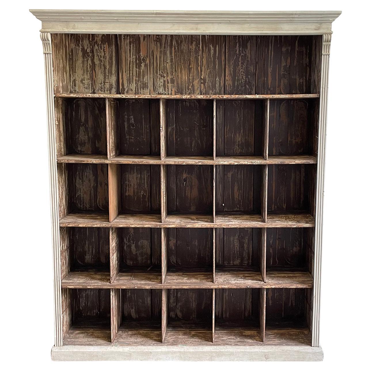 19. Jahrhundert Französisch Pinewood Bücherregal - Antique Cupboard