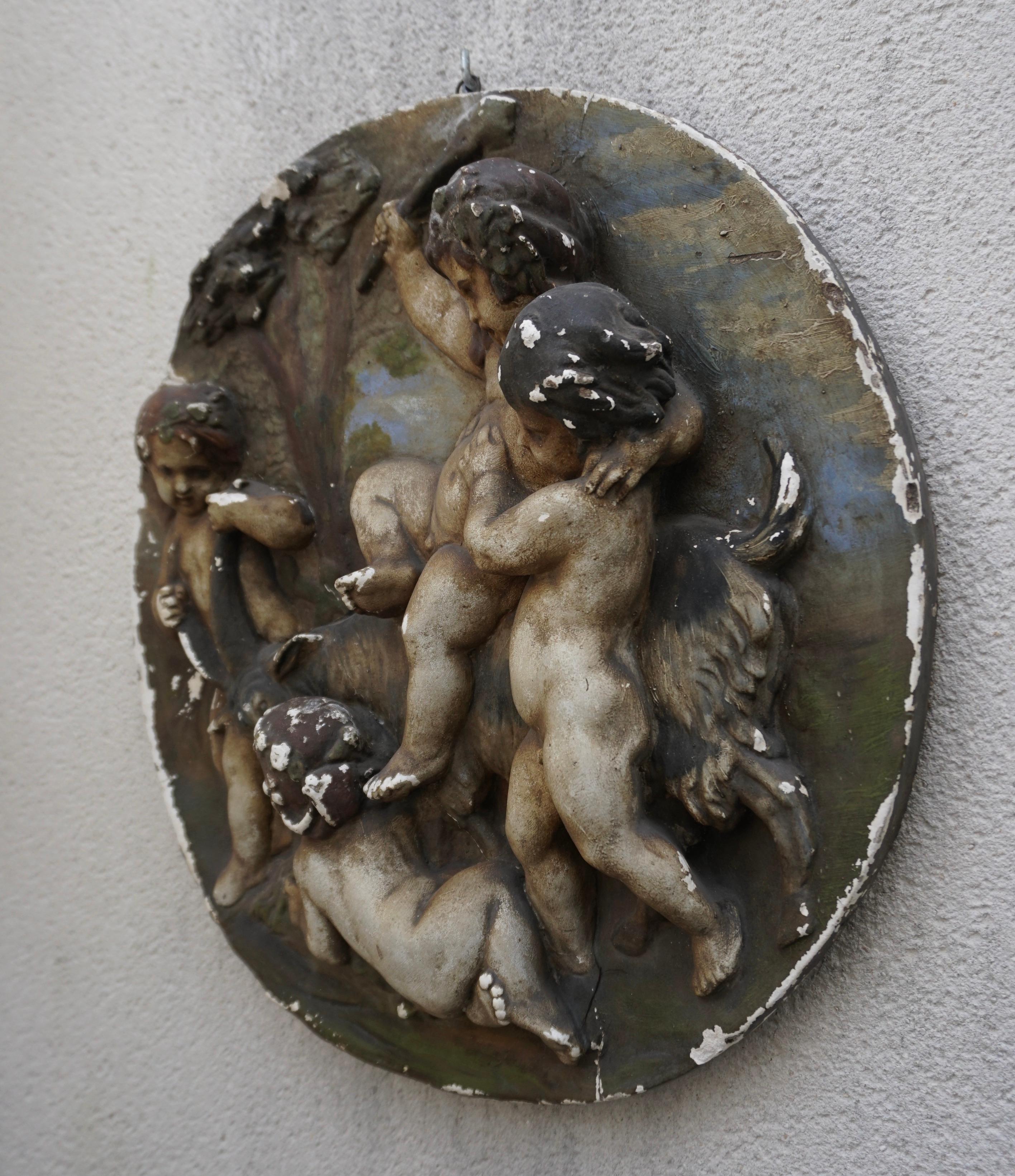 Hollywood Regency 19th Century  French Plaster Relief Plaque of Four Putti Cherubs For Sale