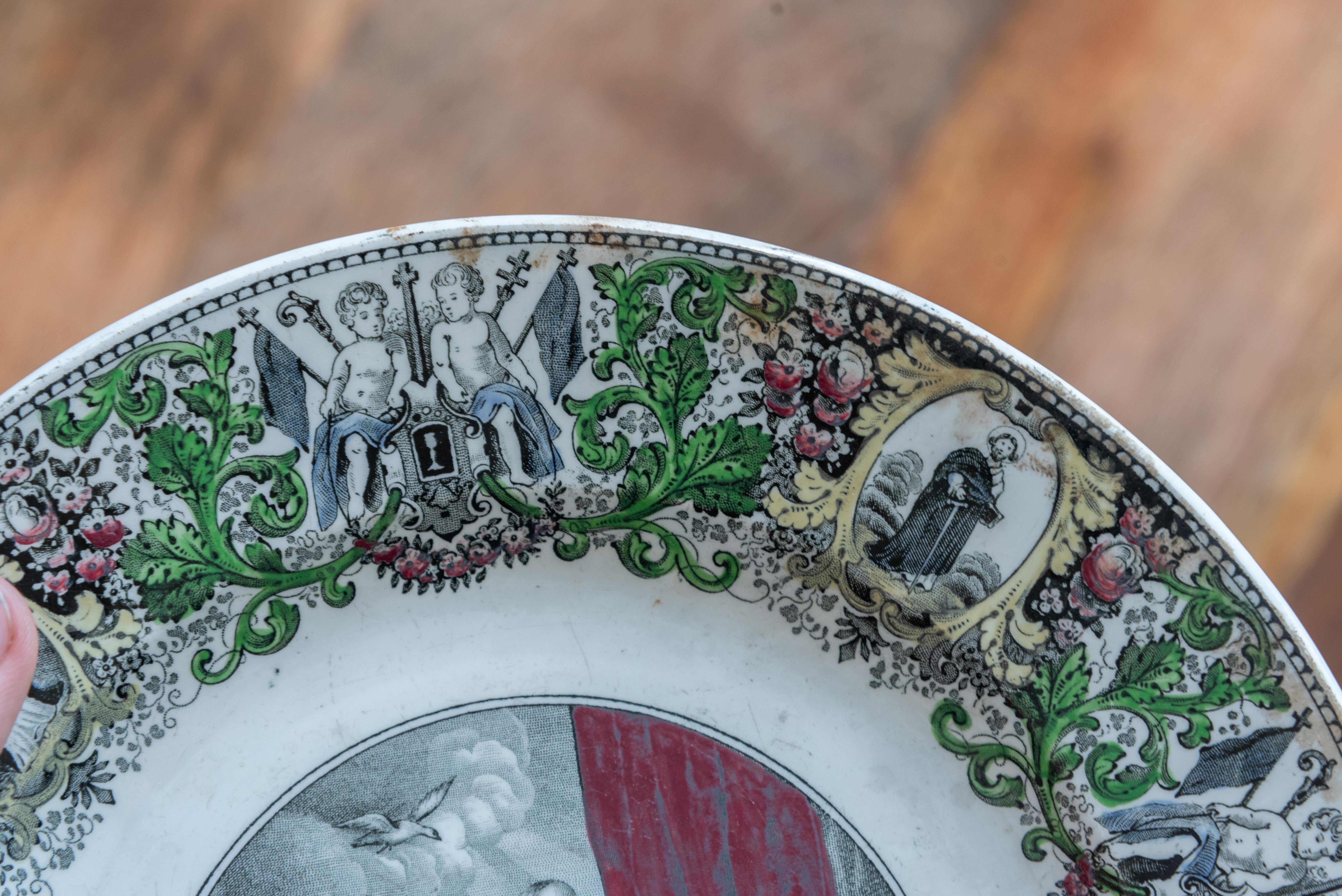 19th Century French Plate by Creil et Montereau In Good Condition For Sale In San Antonio, TX
