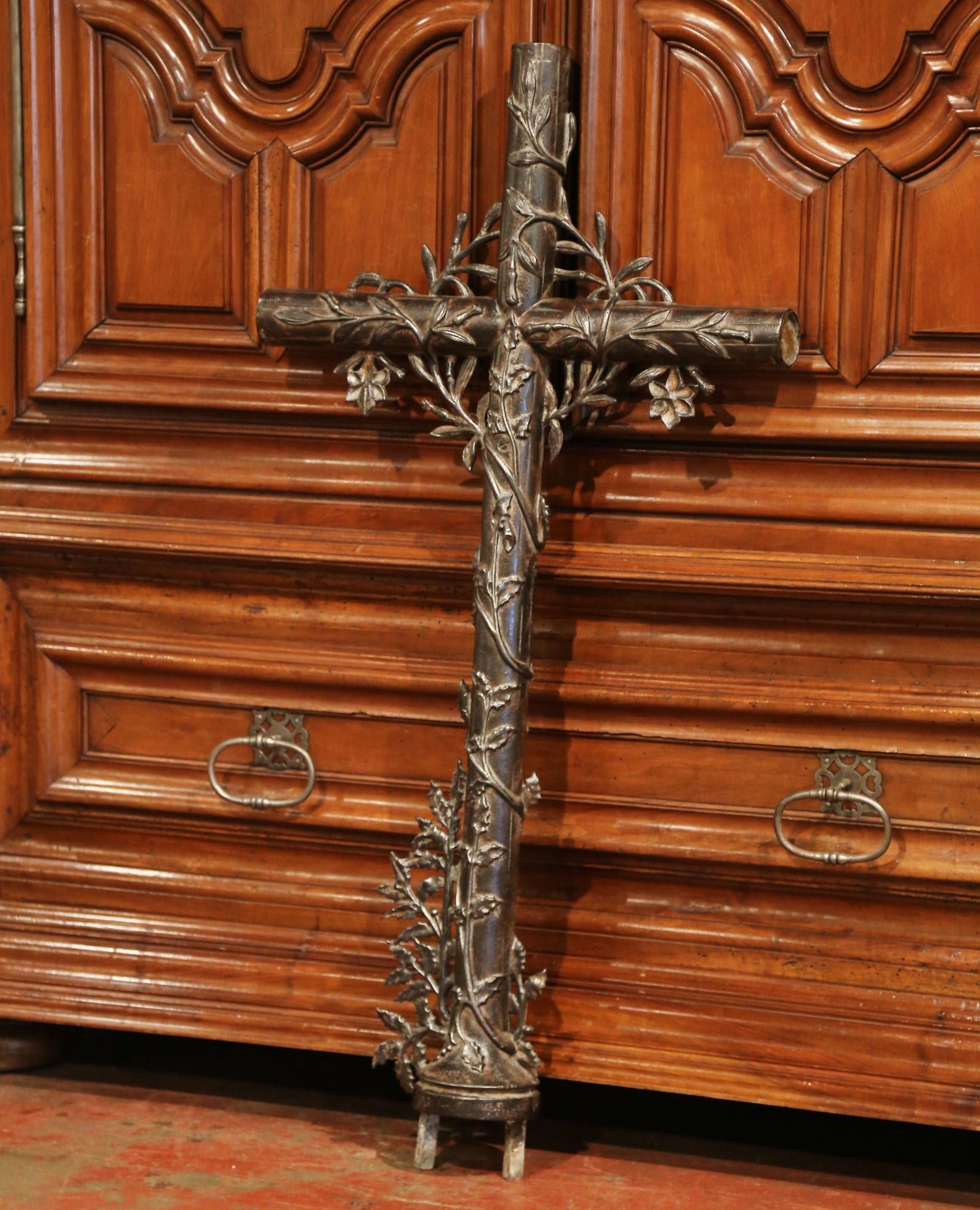 Hand-Crafted 19th Century French Polished and Patinated Iron Garden Cross with Floral Motifs