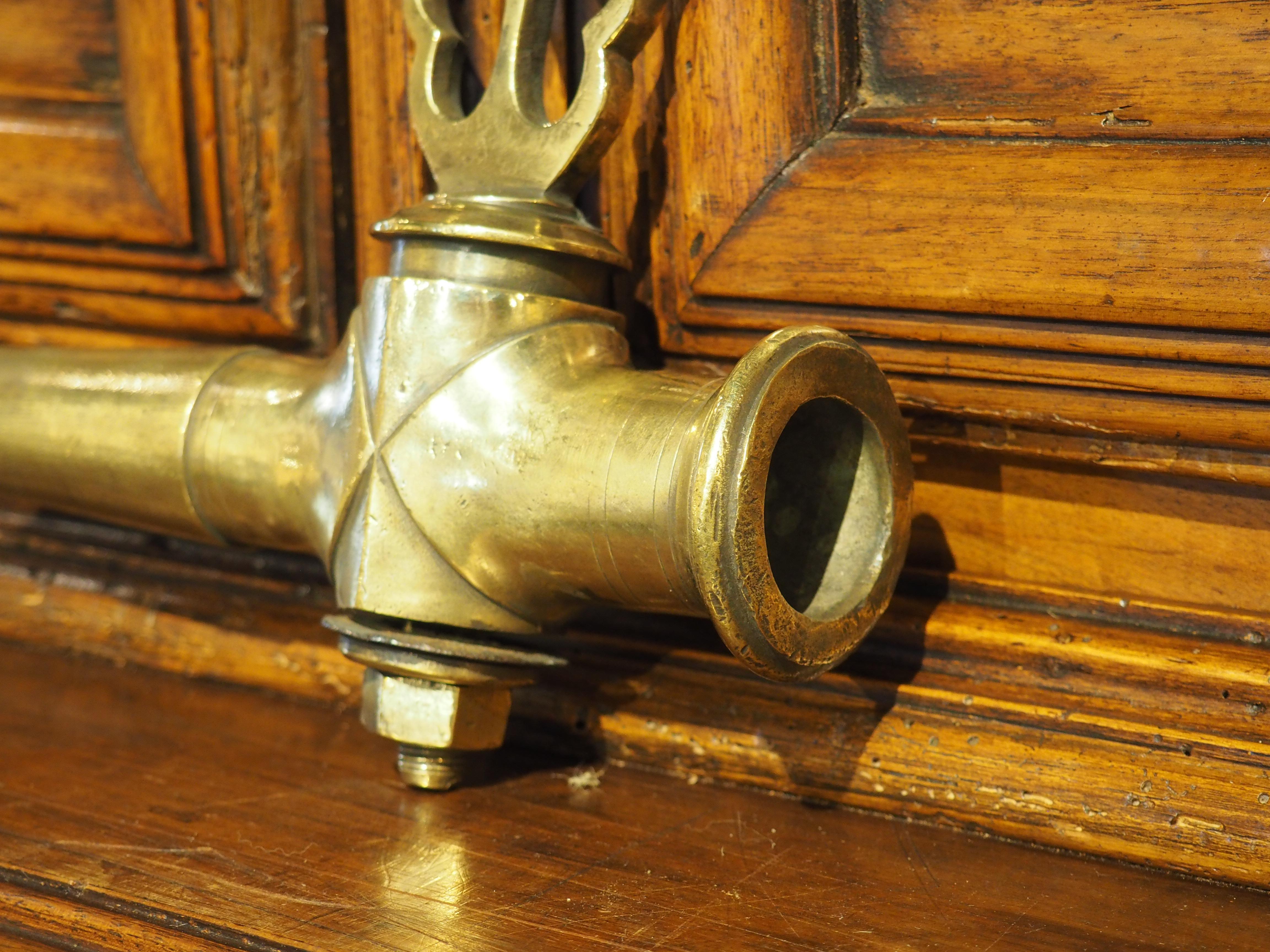 19th Century French Polished Bronze Spigot with Butterfly Handle In Good Condition For Sale In Dallas, TX