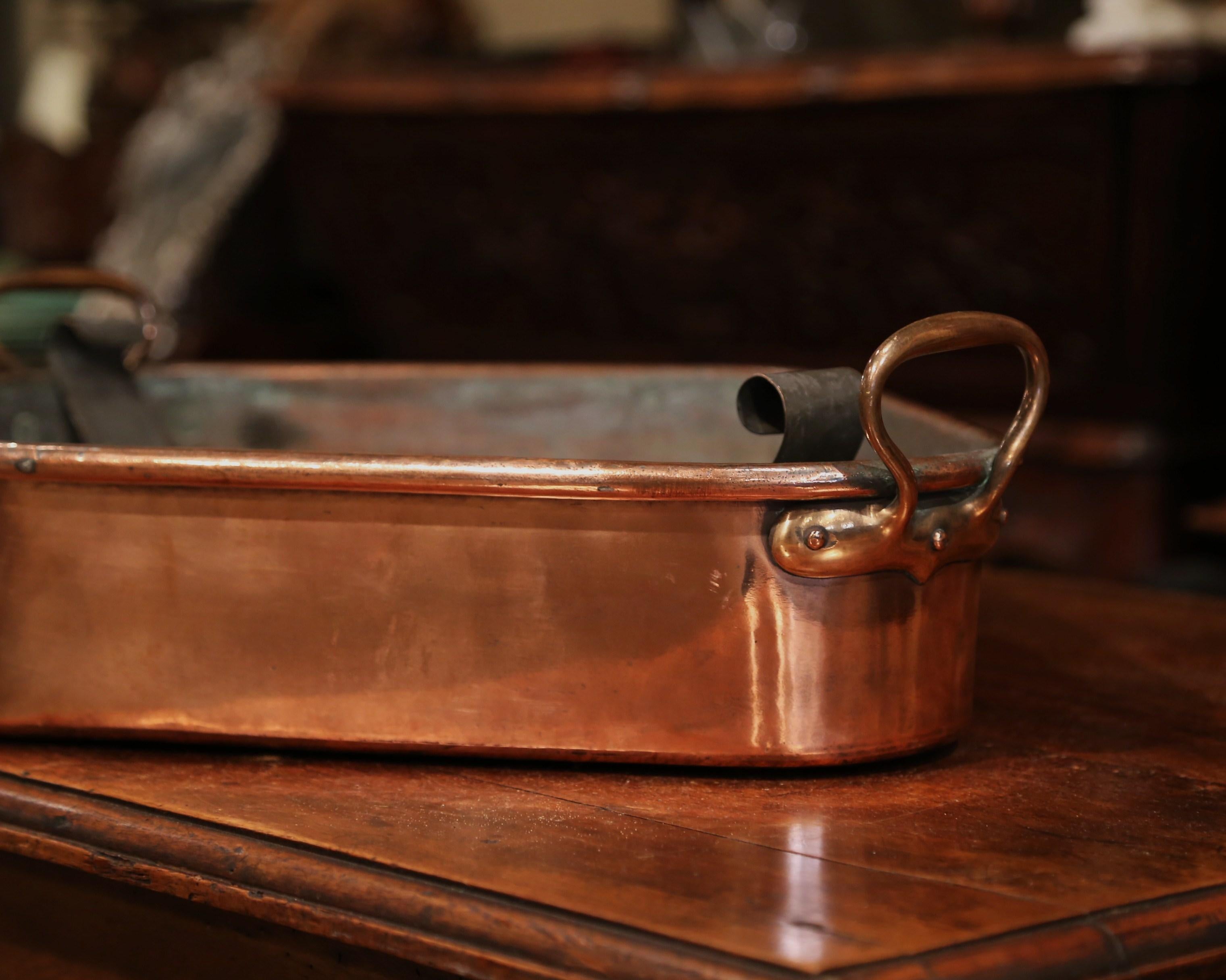 19th Century French Polished Copper and Brass Fish Kettle Dish with Zinc Liner 2