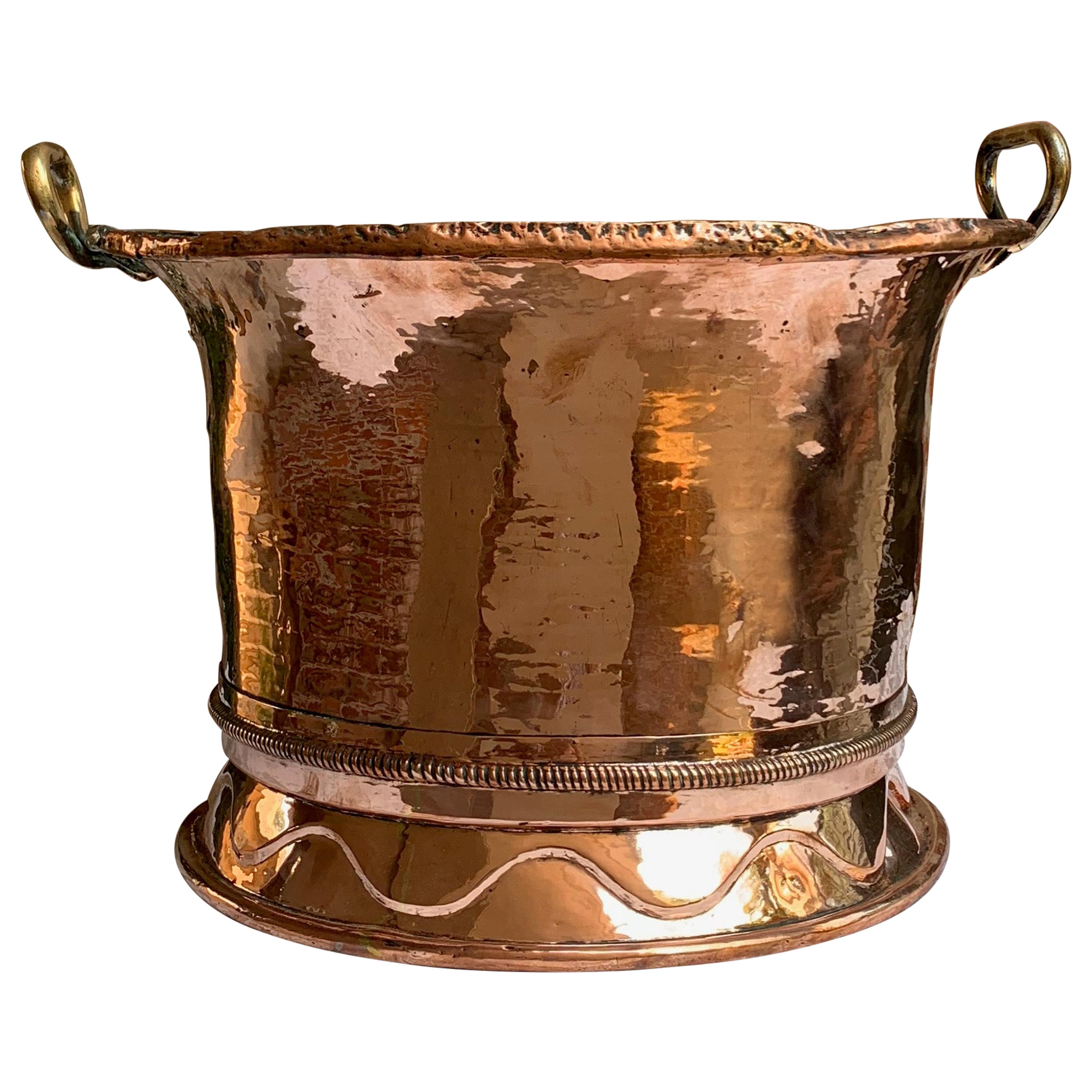 19th Century French Polished Hammered Copper Planter Jardinière Cachepot Round