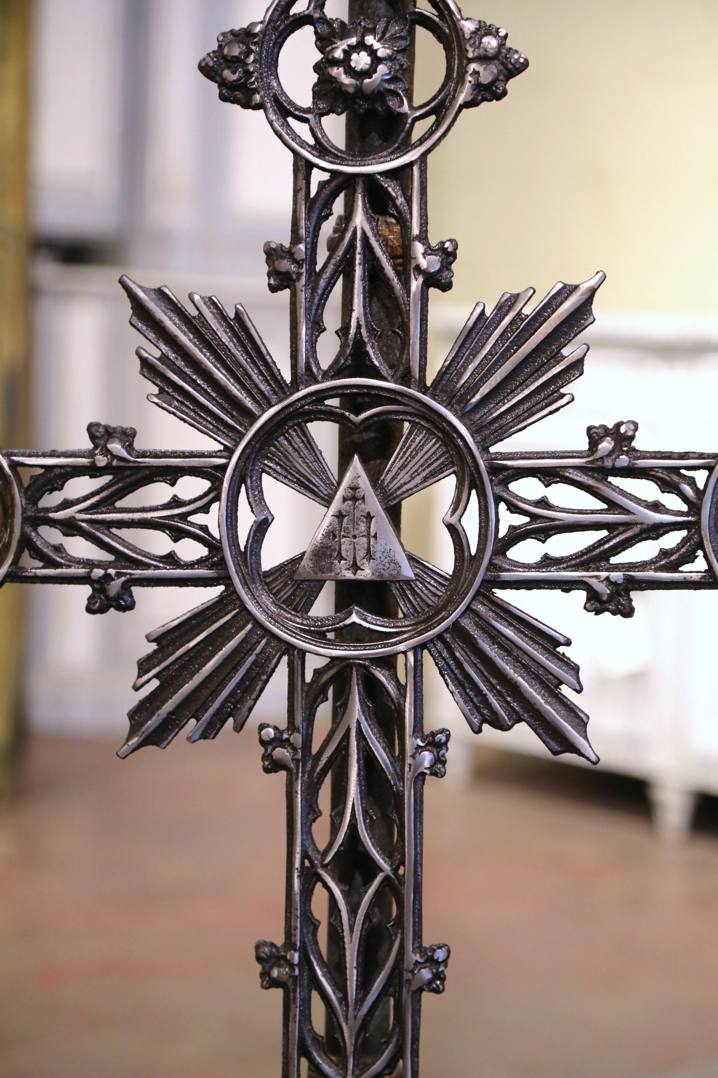 19th Century, French Polished Iron Catholic Cross with Virgin Mary Mourning In Excellent Condition In Dallas, TX