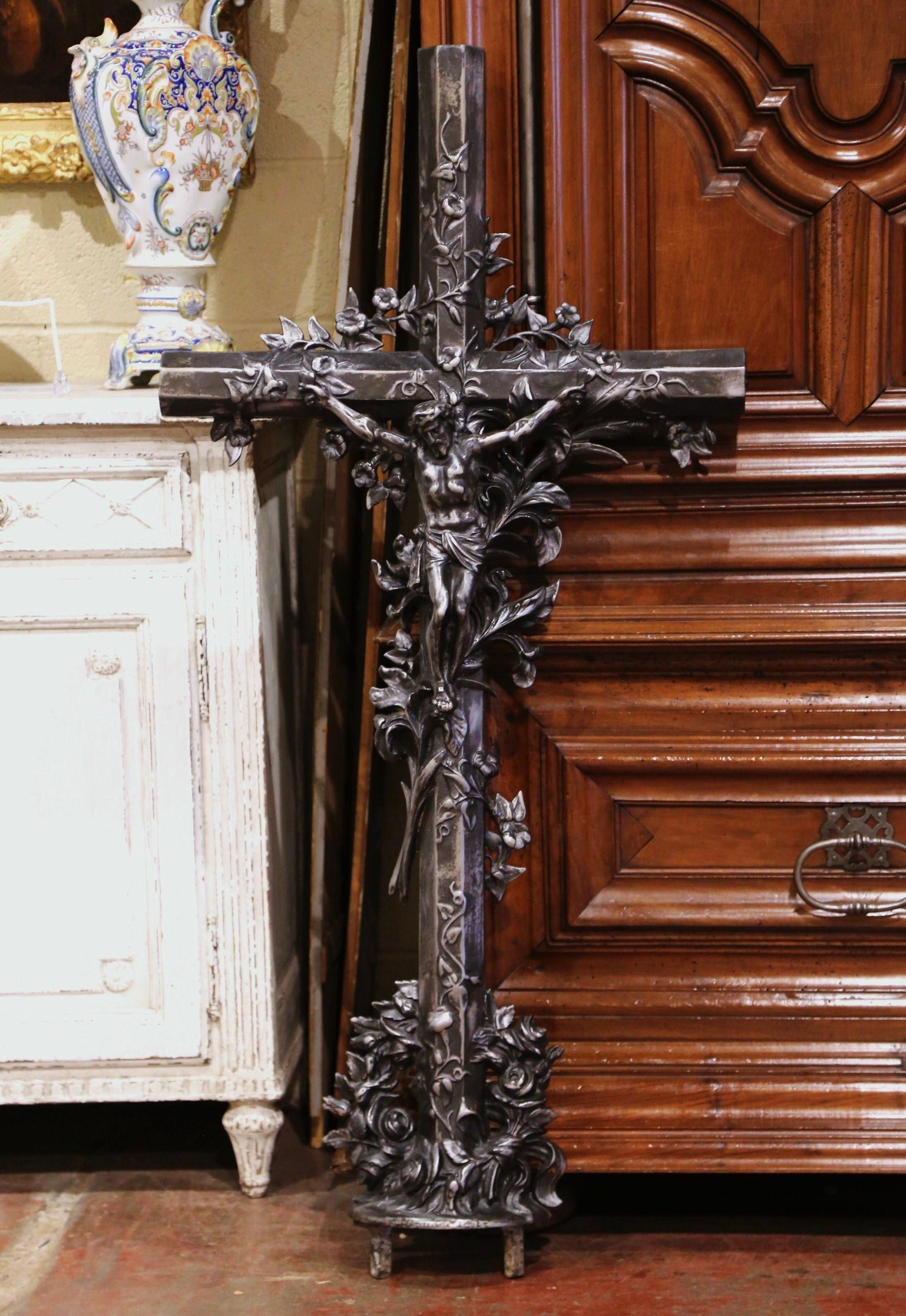 19th Century French Polished Iron Garden Crucifix Cross with Floral Motifs In Excellent Condition In Dallas, TX