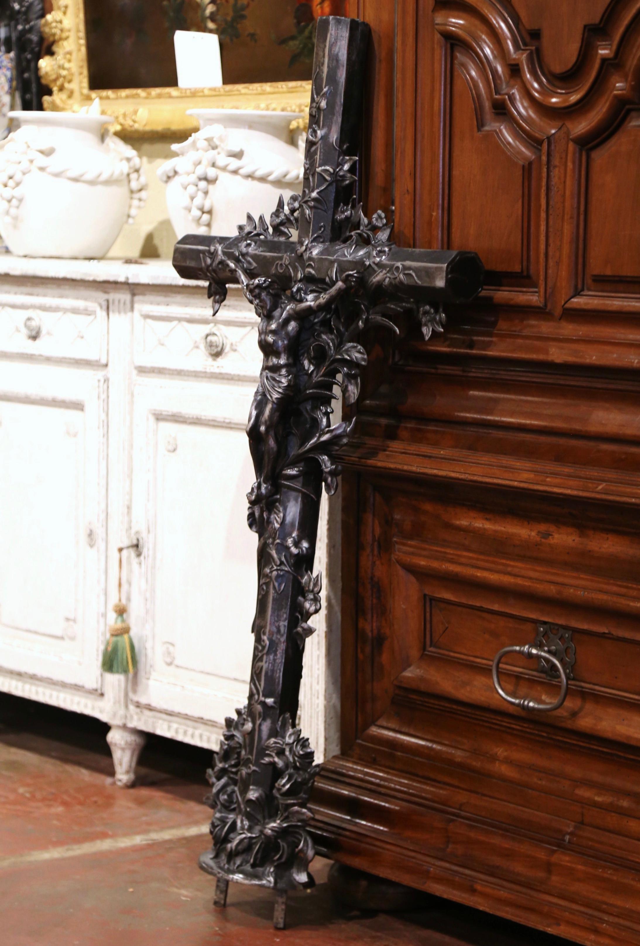 19th Century French Polished Iron Garden Crucifix Cross with Floral Motifs 5