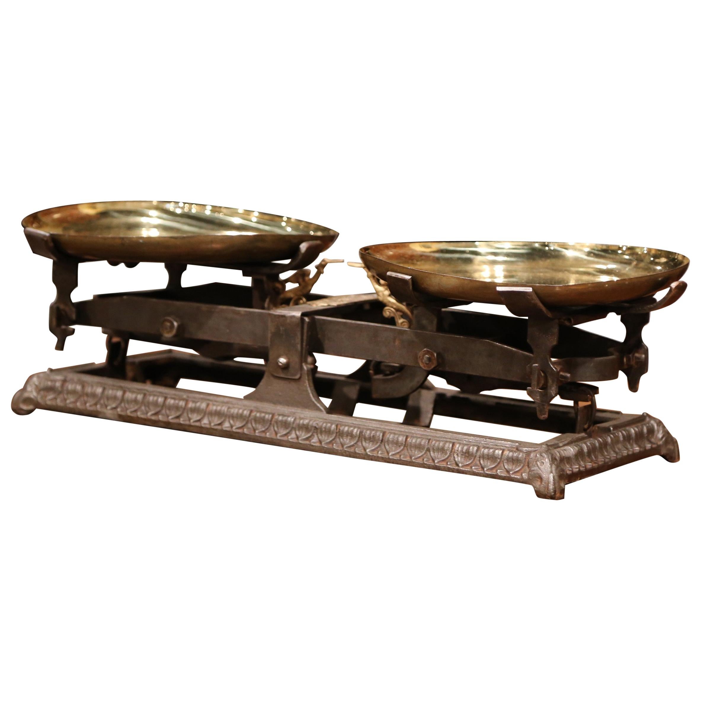 19th Century French Polished Iron Scale with Brass Trays from Lyon For Sale