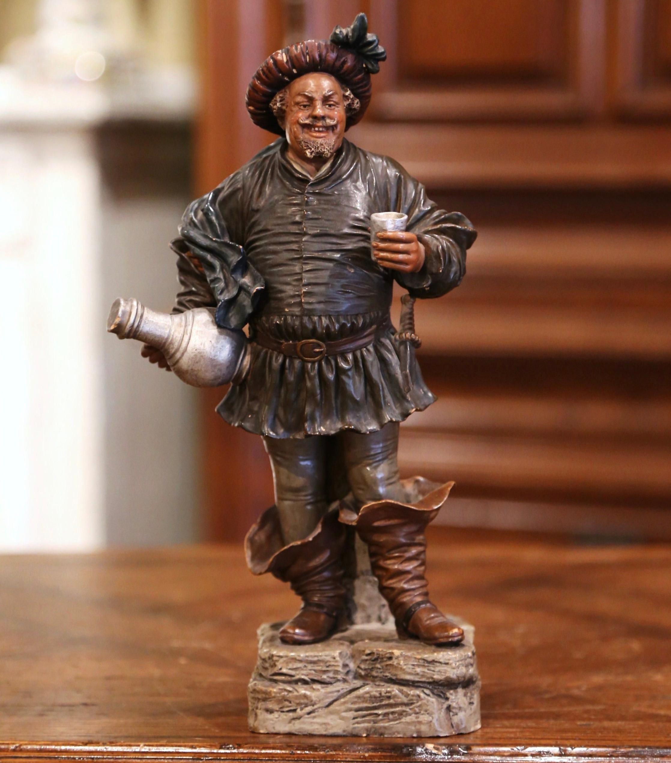 Französische polychrome Terrakotta- Musketeer-Bier-Trinker-Figur, 19. Jahrhundert (Barock)