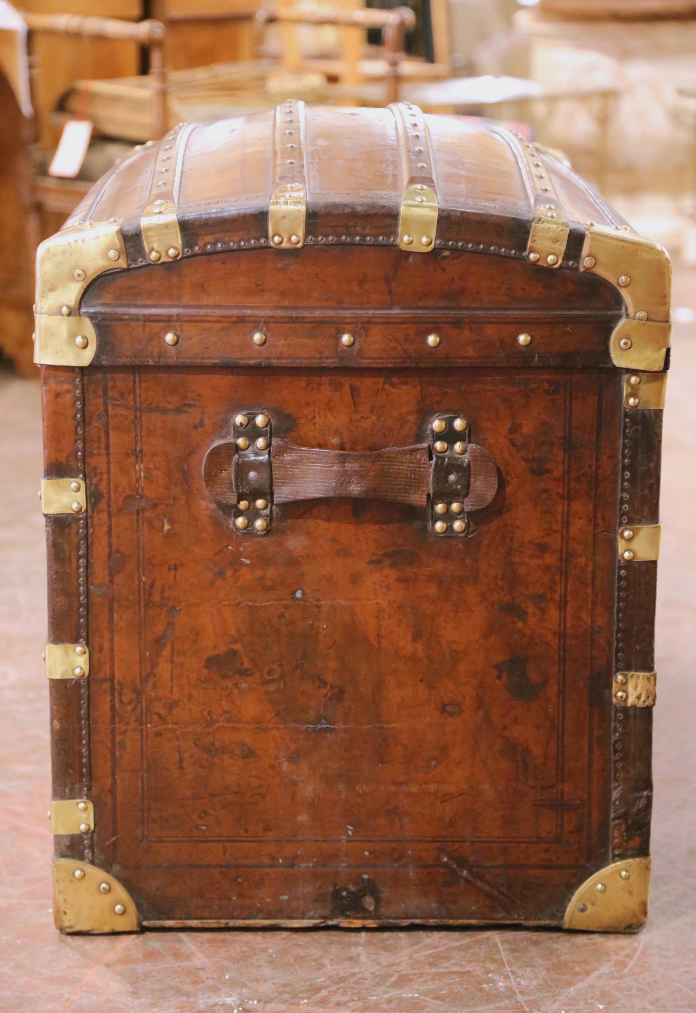 19th Century French Poplar, Iron and Leather Bombe Trunk Luggage from Paris Francés en venta