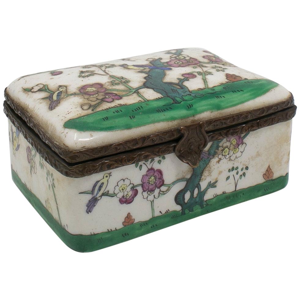 19th Century French Porcelain and Brass Trinket Box with Flower Decorations For Sale