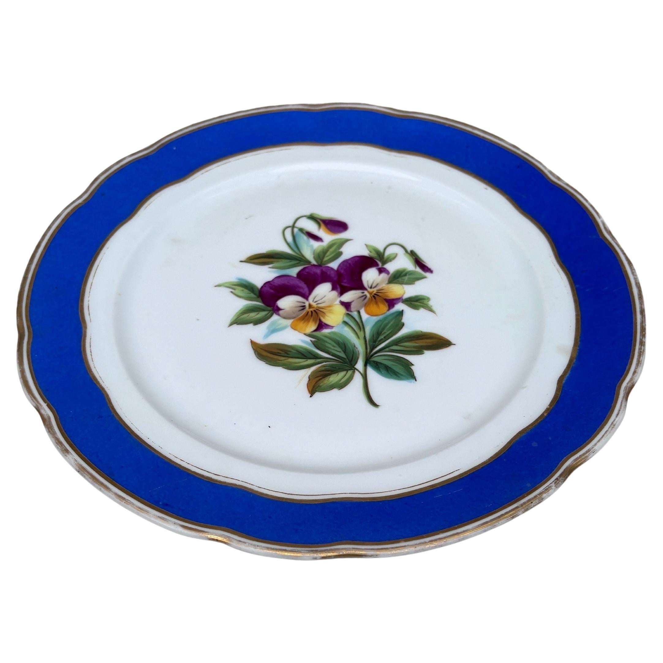 Assiette à Panses en porcelaine française du 19ème siècle signée  Leveillé, 12 rue Thiroux