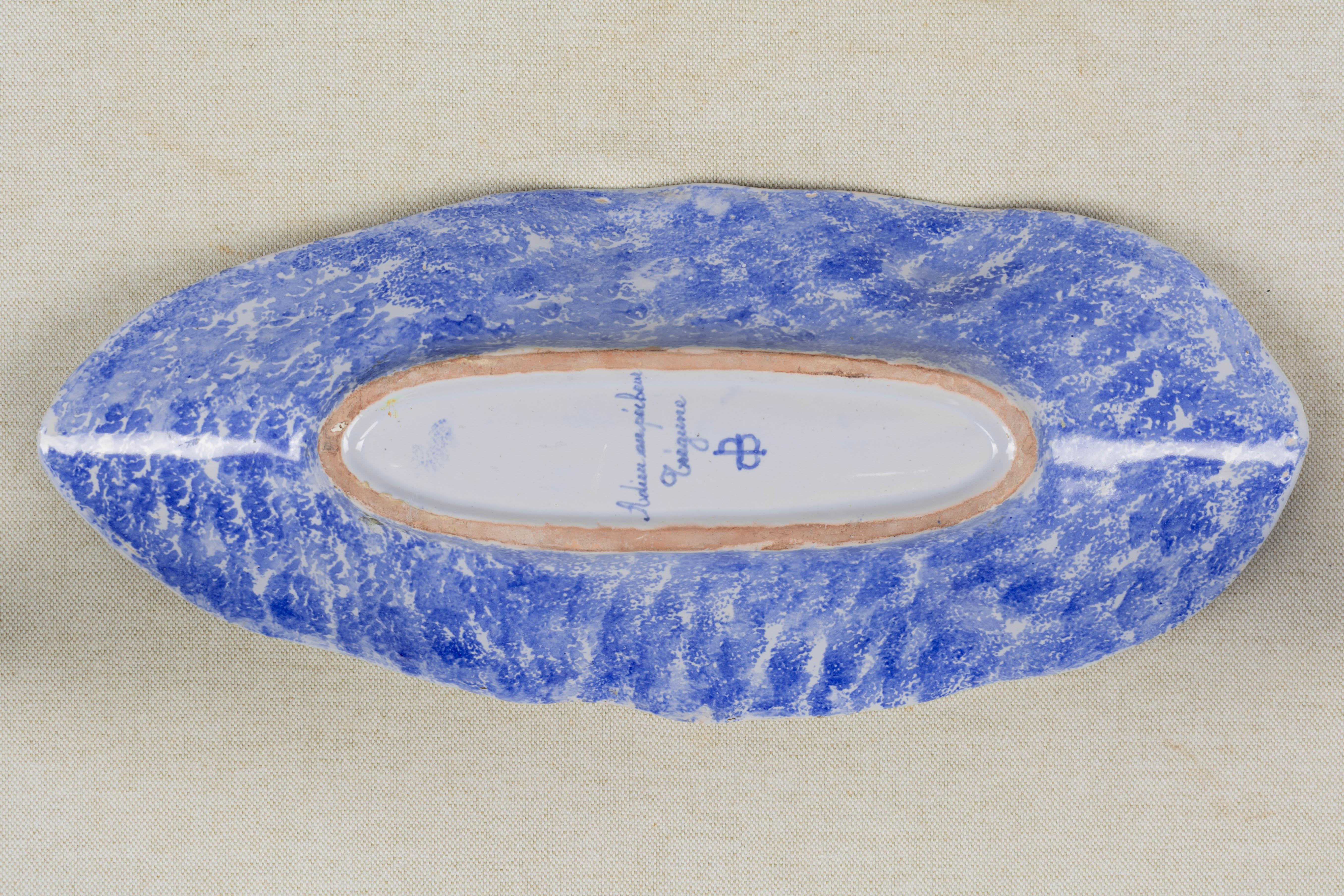 19th Century French Porquier Beau Quimper Faience Dish For Sale 3
