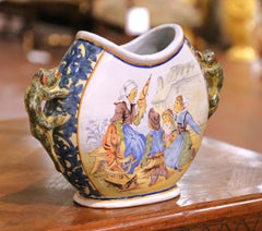 Vase en forme de lune en faïence Porquier-Beau Quimper du 19e siècle