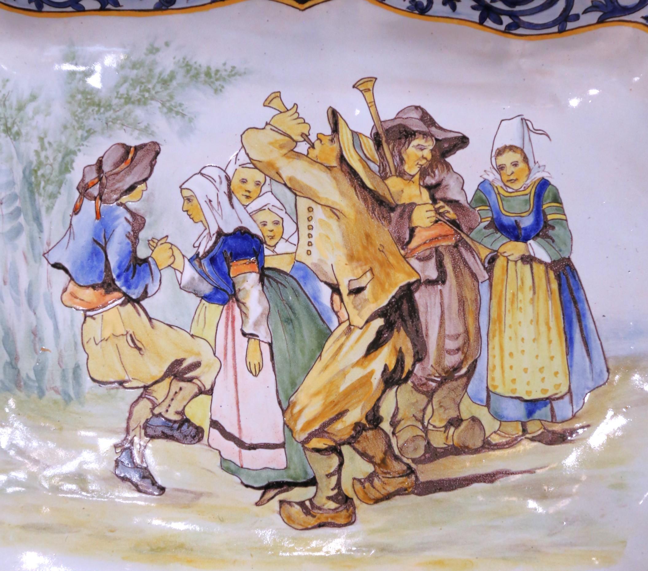 Plateau en faïence Porquier-Beau Quimper du 19ème siècle avec poignées Excellent état - En vente à Dallas, TX