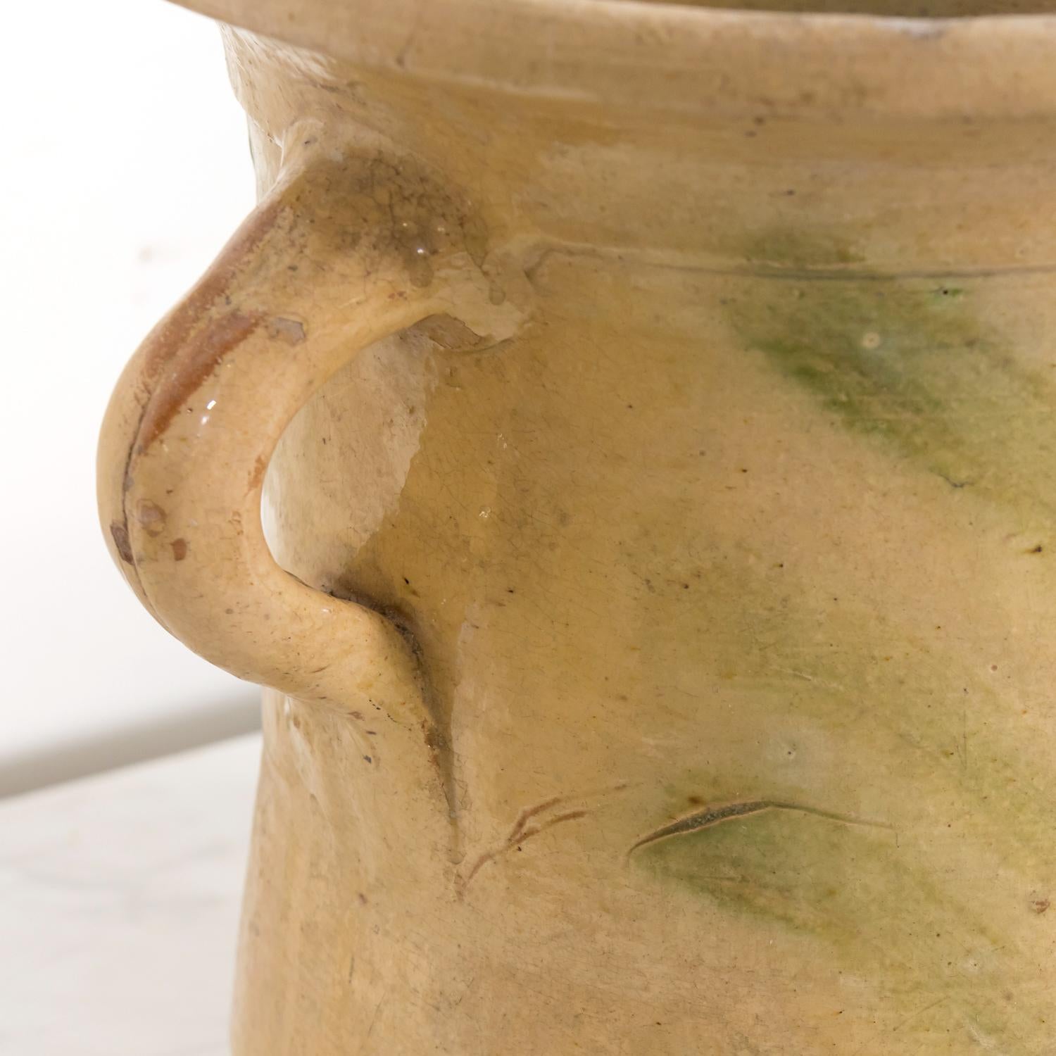 19th Century French Pot d'Aisance en Terre Vernisse or Glazed Clay Chamber Pot For Sale 1