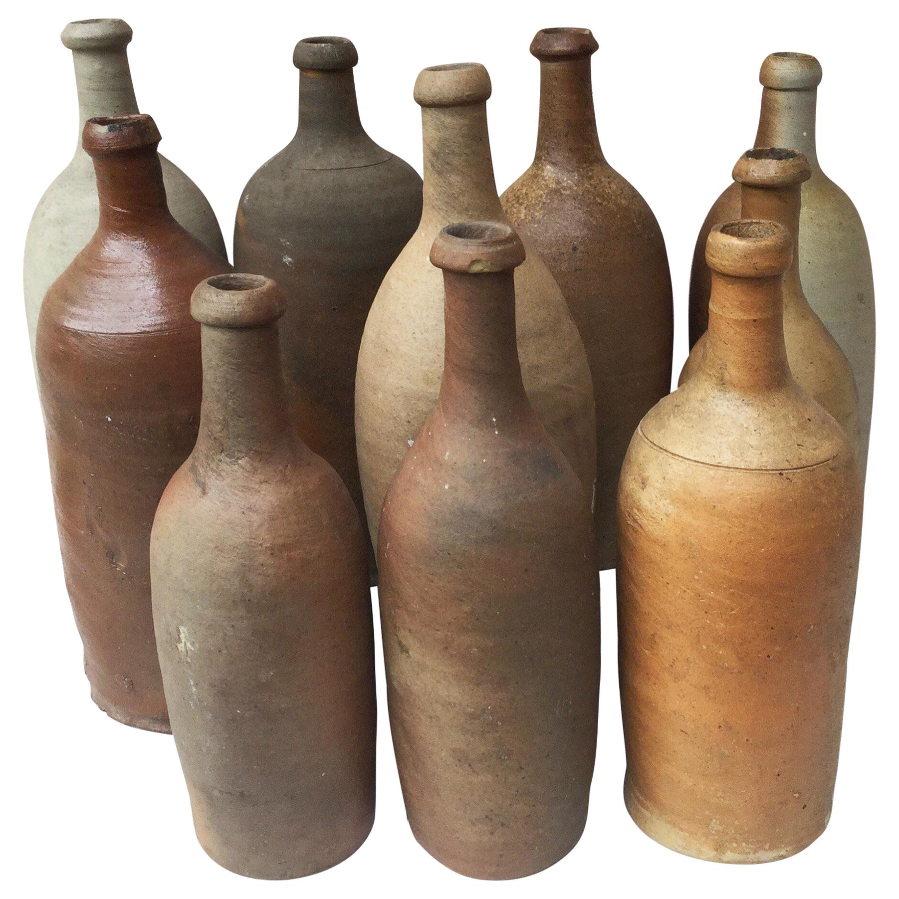 Bouteille à cidre en poterie française du XIXe siècle provenant de Normandie