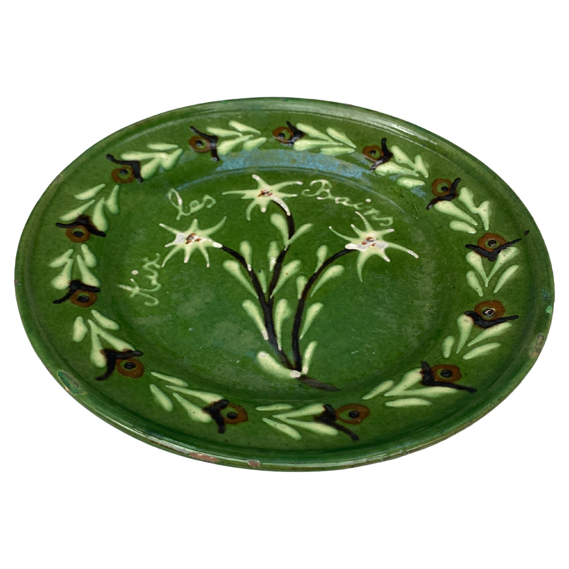 19th Century French Pottery Savoie edelweiss Flowers Plate.
Marked Aix les Bains 
Country style.
Diameter 7.8 inches.