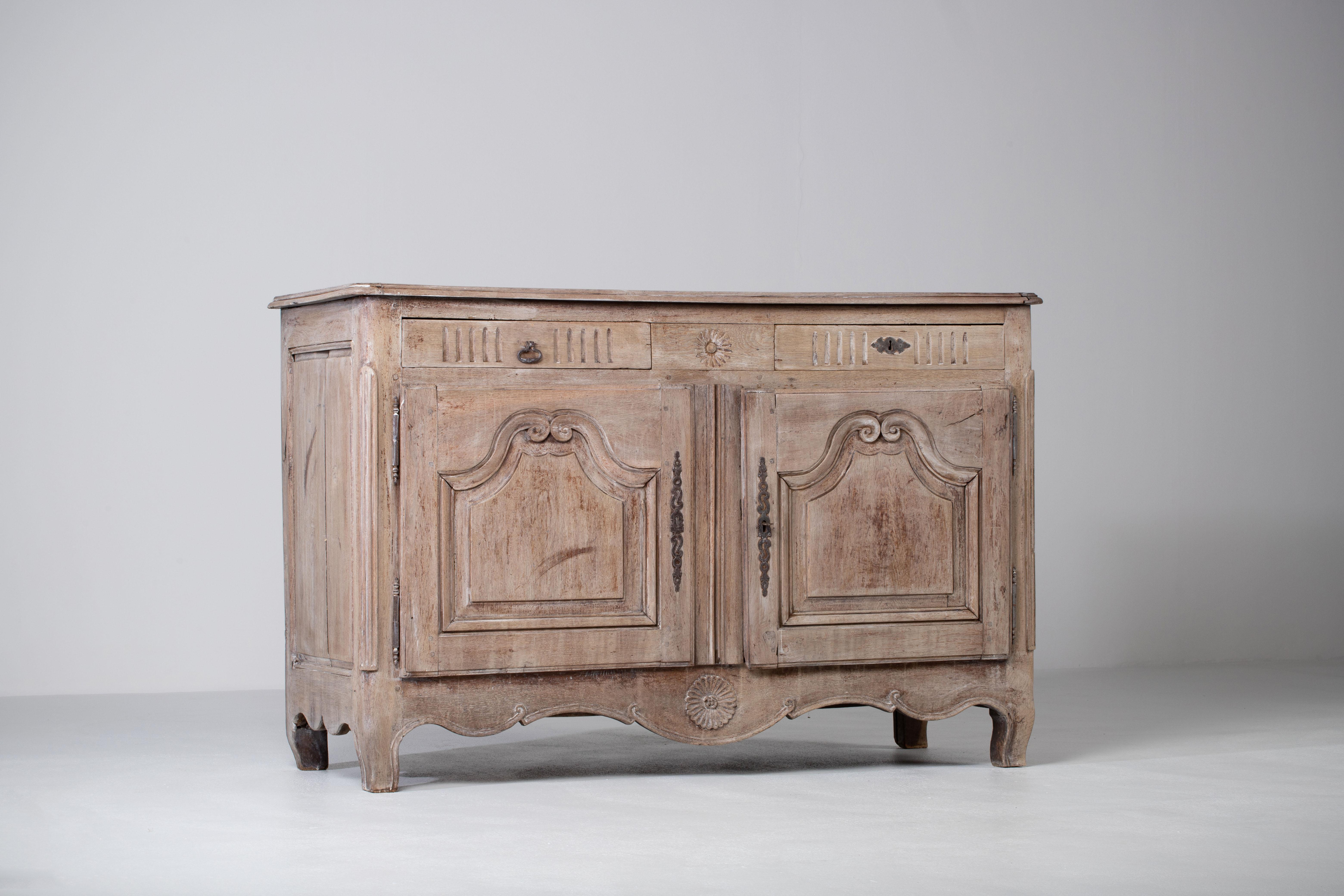 19th Century French Provencal Bleached Oak Buffet Cabinet For Sale 5