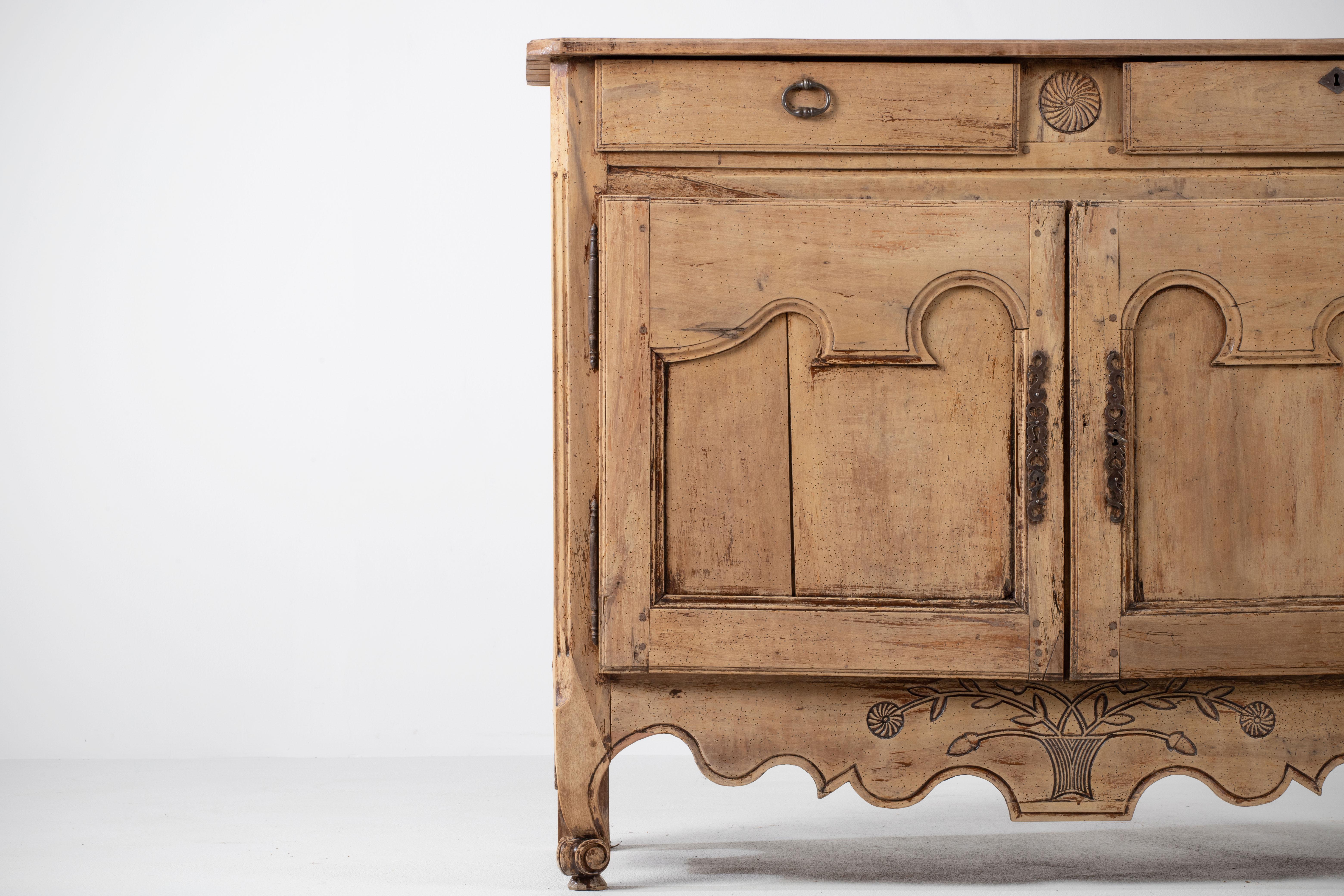 19th Century French Provencal Bleached Oak Buffet Cabinet For Sale 6
