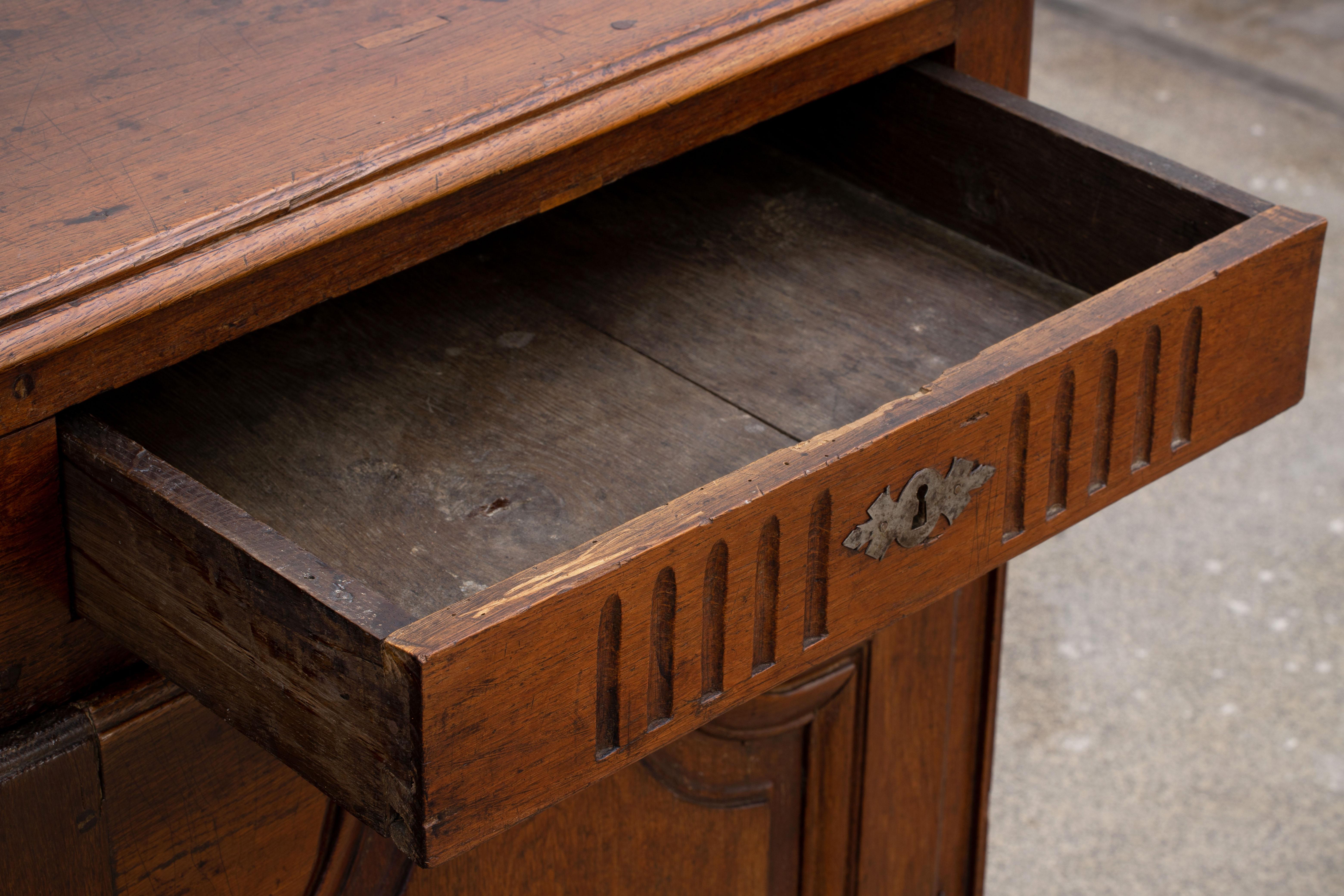 19th Century French Provencal Oak Buffet Cabinet For Sale 2