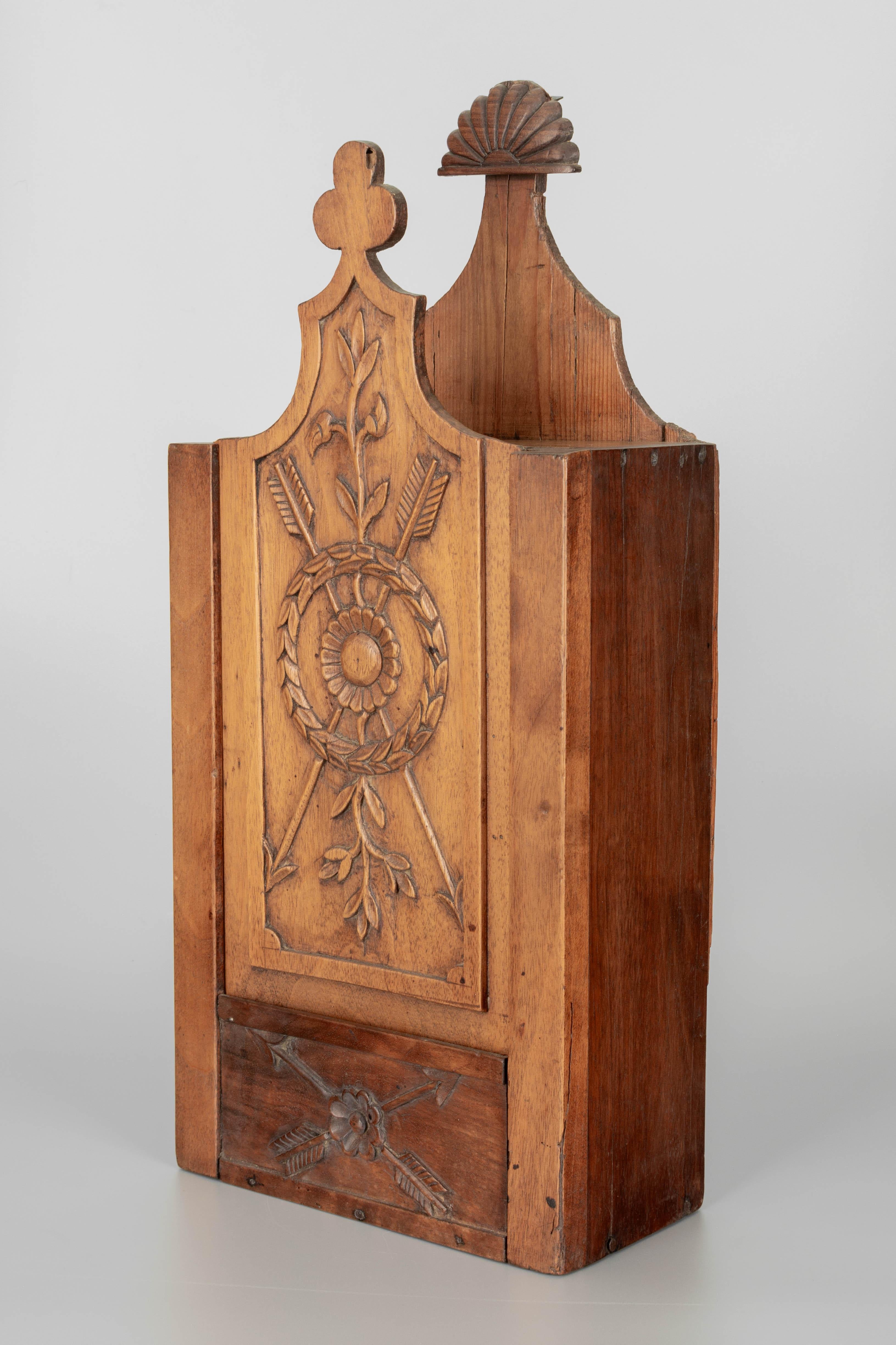 Hand-Carved 19th Century French Provencal Walnut Fariniere Box For Sale