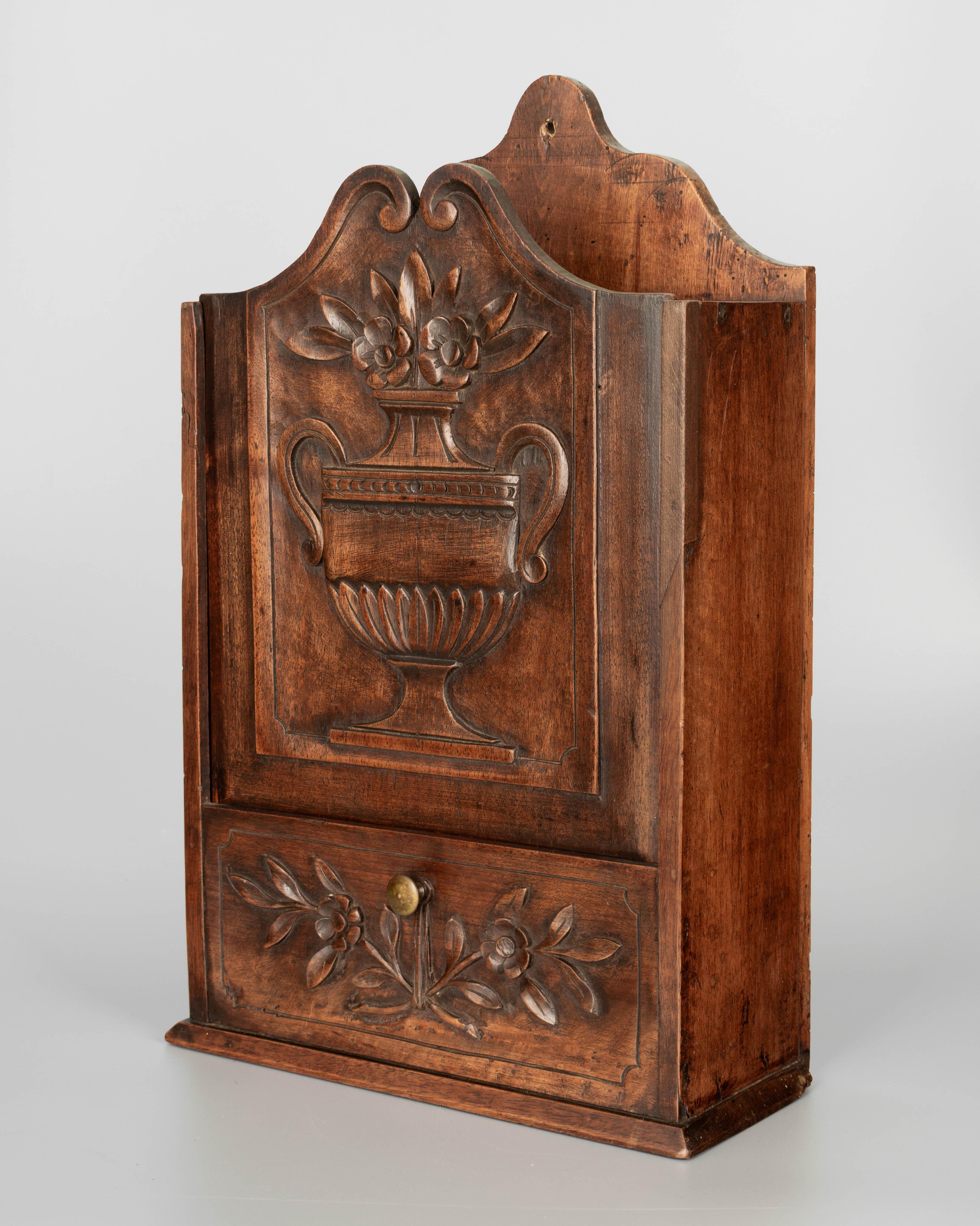 19th Century French Provençal Walnut Fariniere Box In Good Condition For Sale In Winter Park, FL