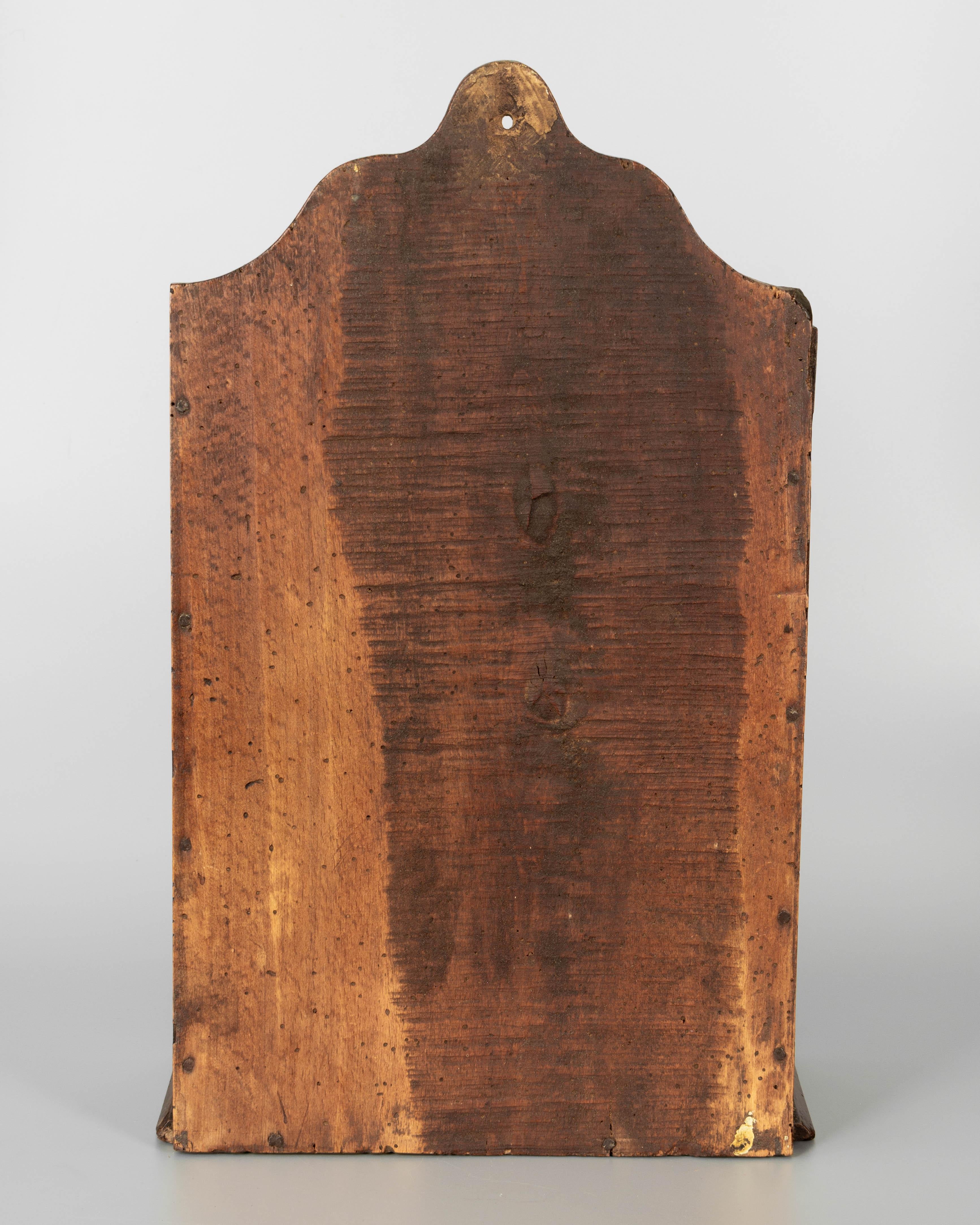 19. Jahrhundert Französisch provenzalischen Nussbaum Fariniere Box im Zustand „Gut“ im Angebot in Winter Park, FL