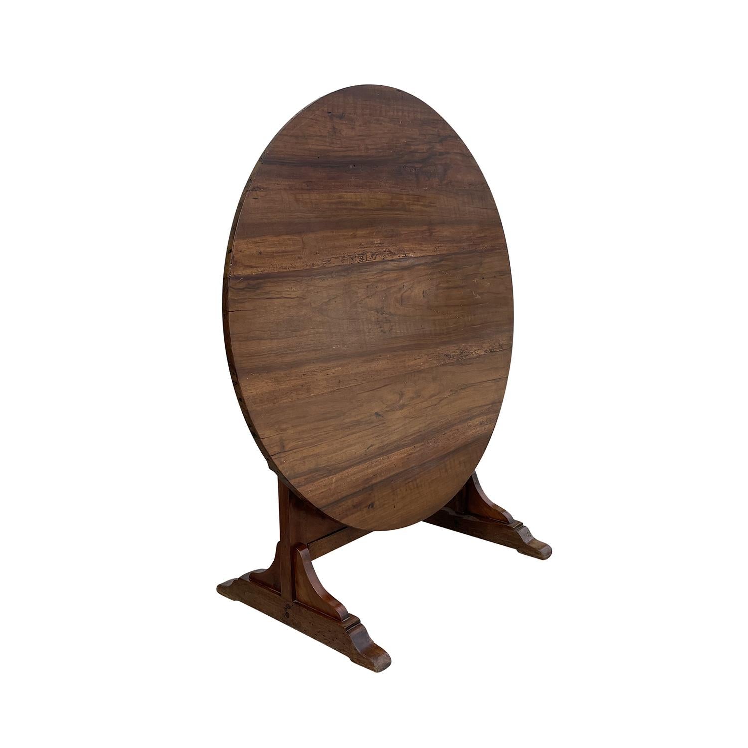 Französischer provenzalischer klappbarer Weintisch aus Nussbaumholz aus dem 19. Jahrhundert – antiker Mitteltisch im Angebot 2