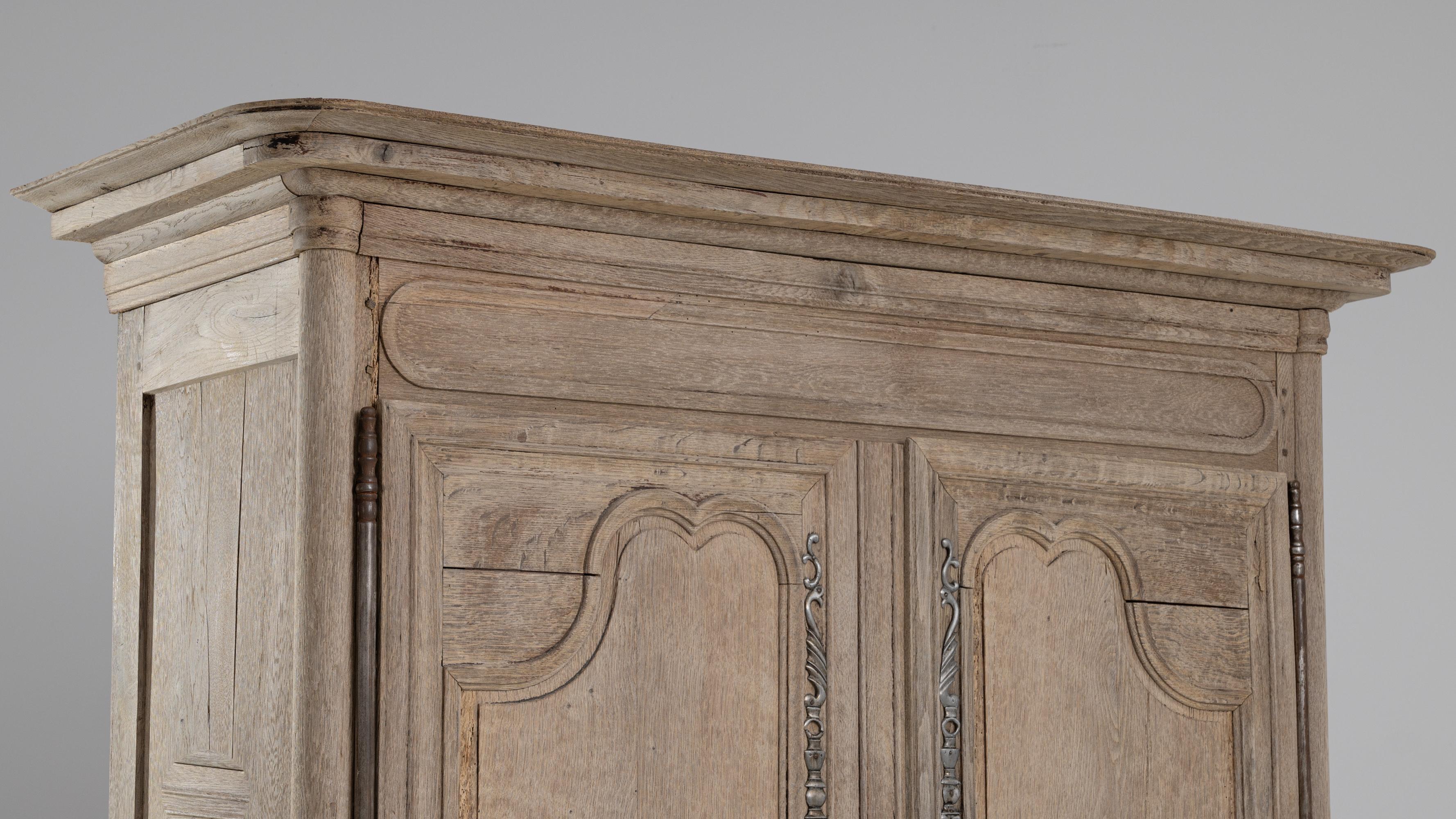 Buffet francese a due corpi del XIX secolo in vendita 5