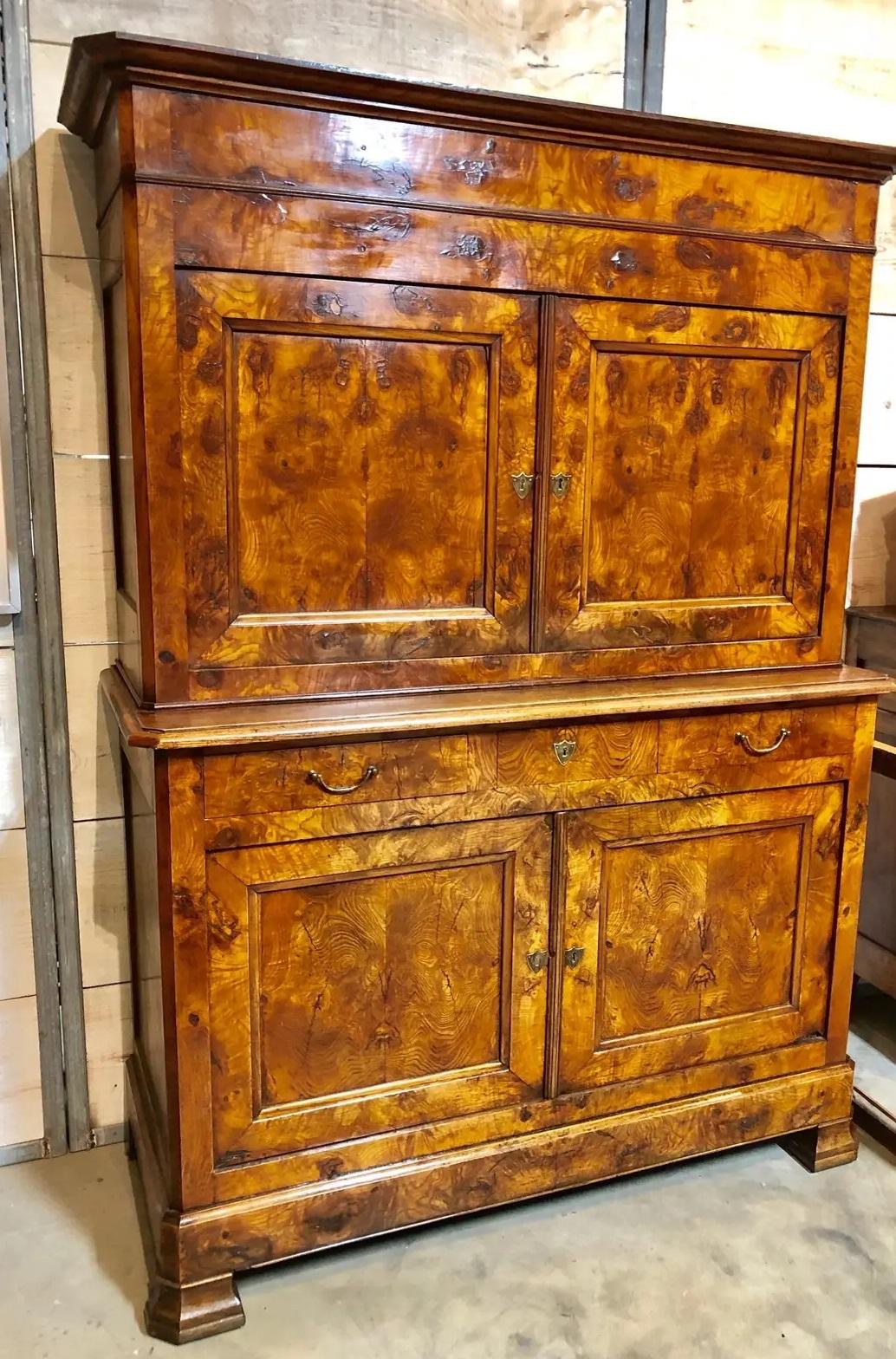 XIX secolo 19th Century French Provincial Burled Ash Buffet Deux Corps Cabinet in vendita