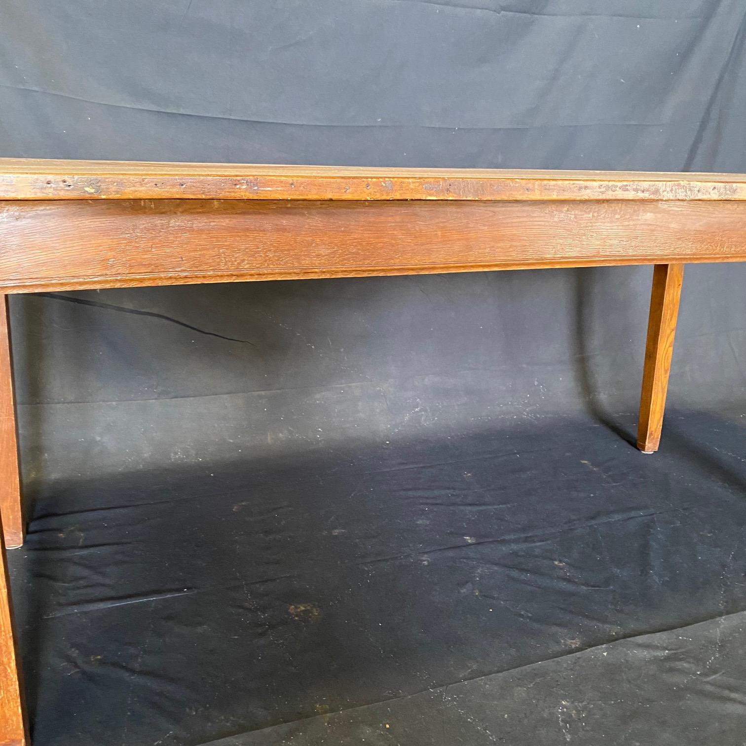 19th Century French Provincial Country Farmhouse Pine Dining Table  For Sale 2