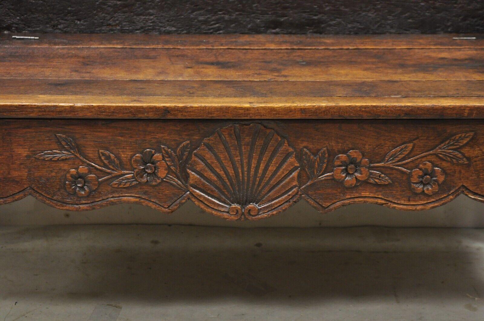 19th Century French Provincial Country Walnut Hoof Foot Storage Window Bench In Good Condition In Philadelphia, PA